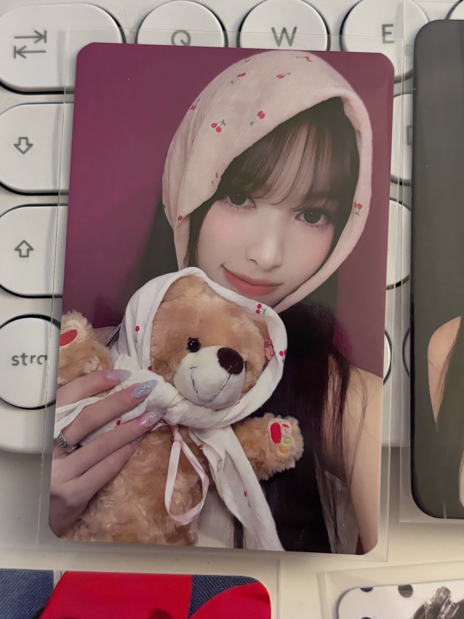 RESCENE May RESCENE - May - Glow Up Album video call (fancall) makestar round 1 listing photo 1