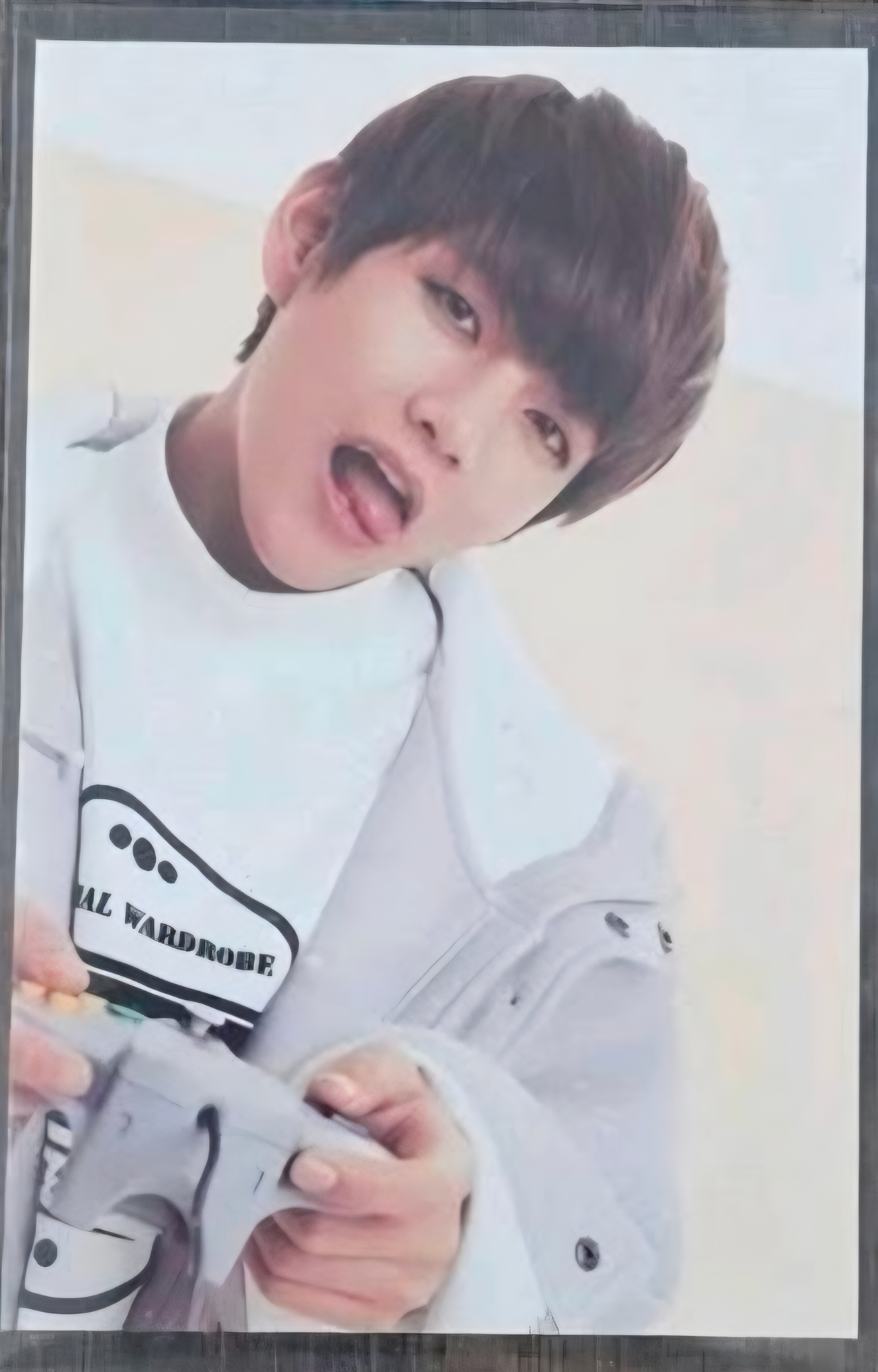BTS V BTS - V - BTS Live Trilogy Episode I: BTS Begins Event mini photocard listing photo 1