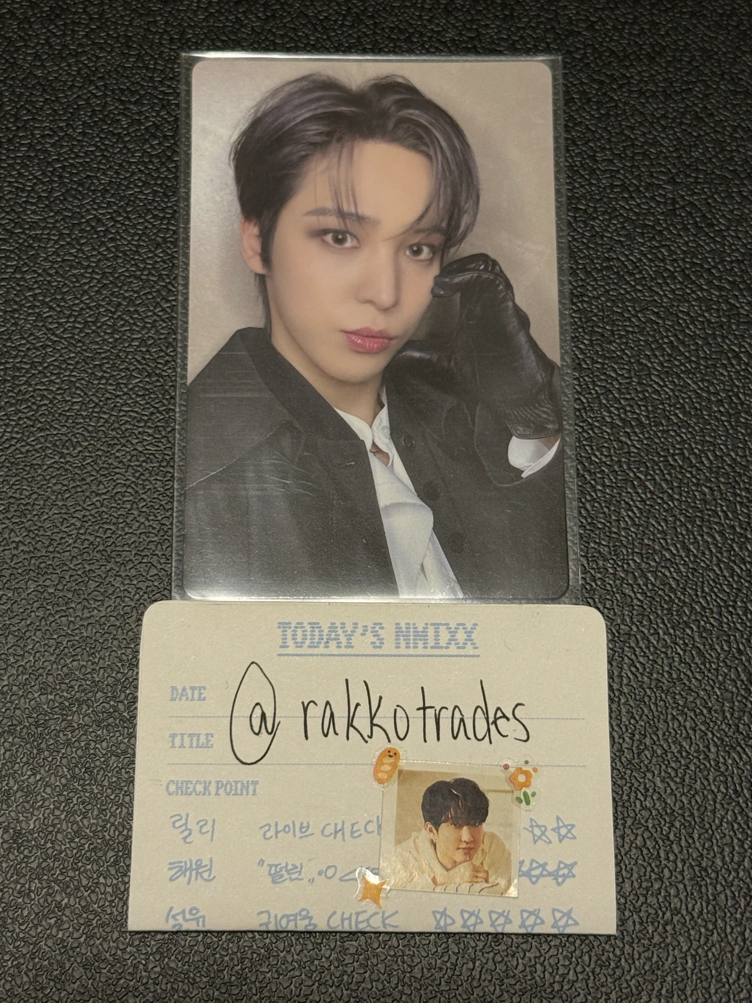 ATEEZ Yunho ATEEZ - Yunho - Golden Hour : Part.3 'In Your Fantasy Edition' Album hello82 Heart Cheeks ver listing photo 1