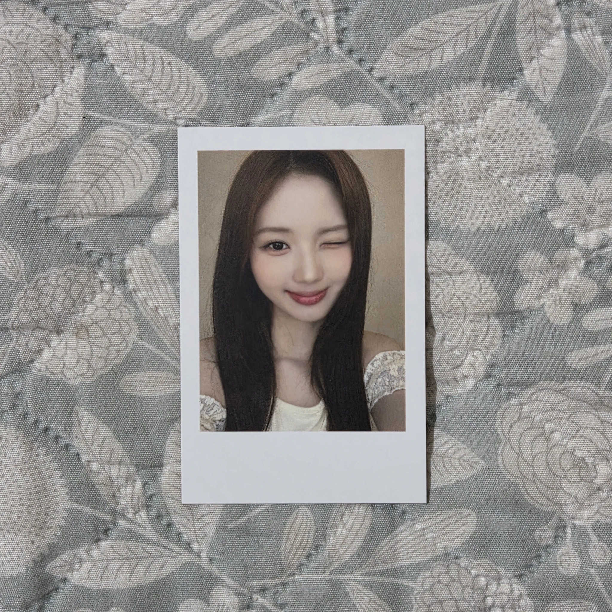 tripleS Jiwoo tripleS - Jiwoo - A LIVE 25 Event hellolive purchase benefit listing photo 1