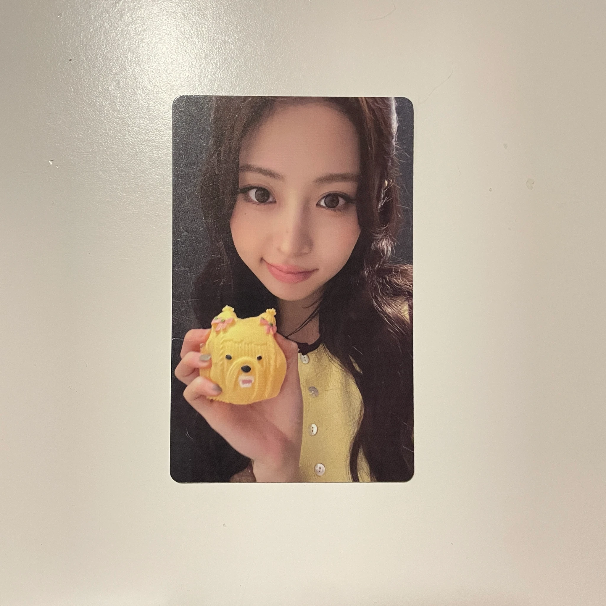 LE SSERAFIM Huh Yunjin LE SSERAFIM - Huh Yunjin - SPAGHETTI Album weverse shop global (wvg) stress ball pre-order benefit (pob) listing photo 1