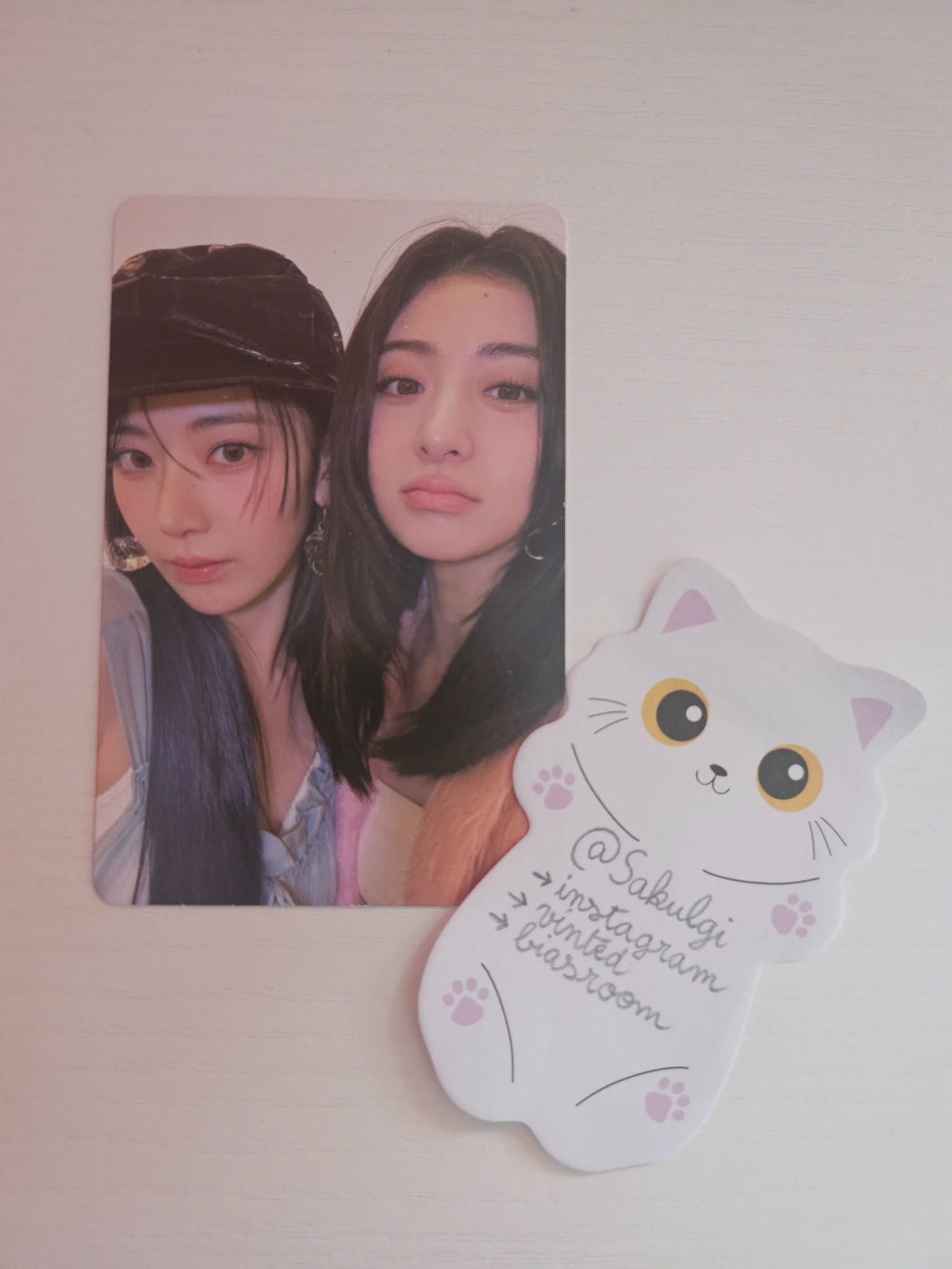 LE SSERAFIM LE SSERAFIM - Sakura & Huh Yunjin - EASY Album album photocard weverse albums ver. b ver. listing photo 1