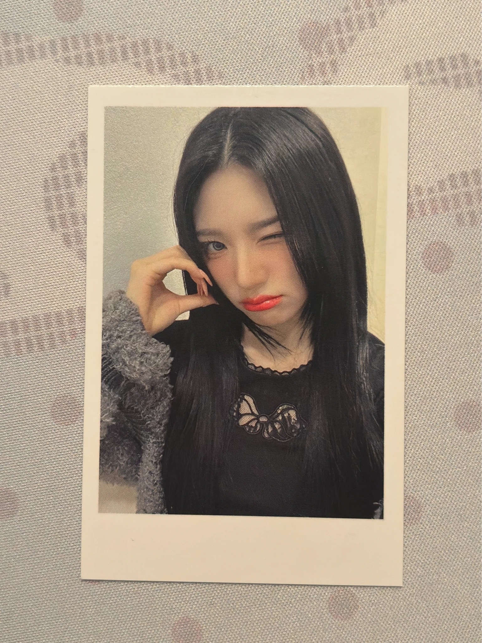 tripleS Xinyu tripleS - Xinyu - Performante Album jump up listing photo 1