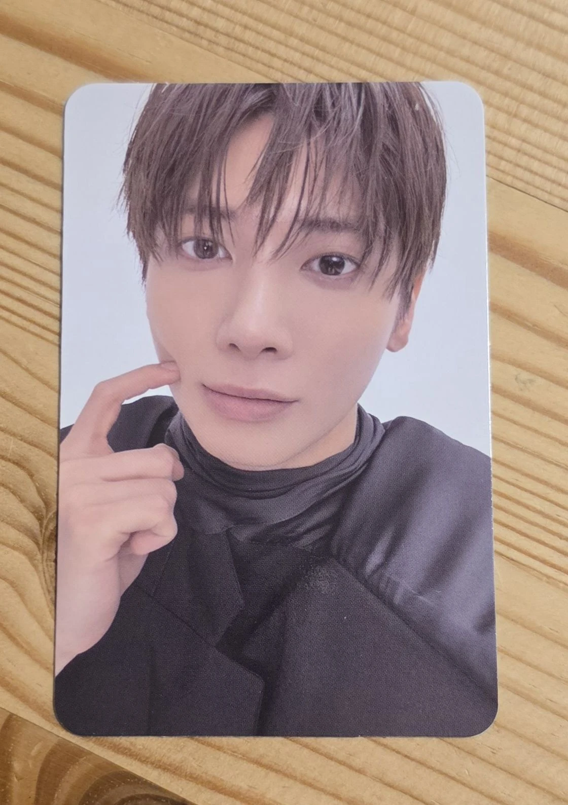 TOMORROW X TOGETHER Taehyun TOMORROW X TOGETHER - 7TH YEAR: A Moment of Stillness in the Thorns Album album photocard thorn version listing photo 1