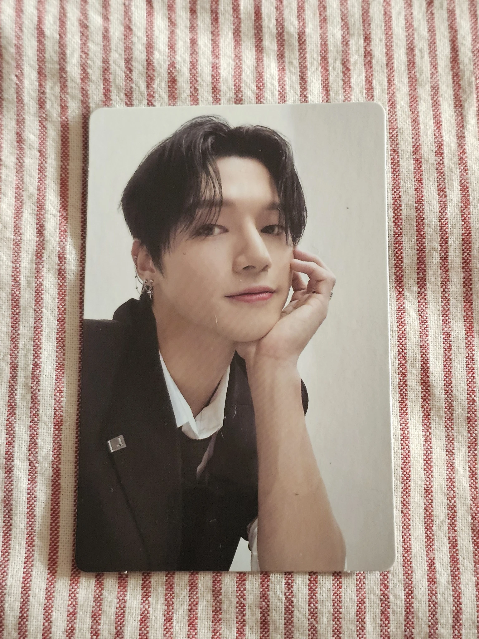 ATEEZ Wooyoung ATEEZ - Wooyoung - THE WORLD EP.2 : OUTLAW Album US exclusive hello82 listing photo 1