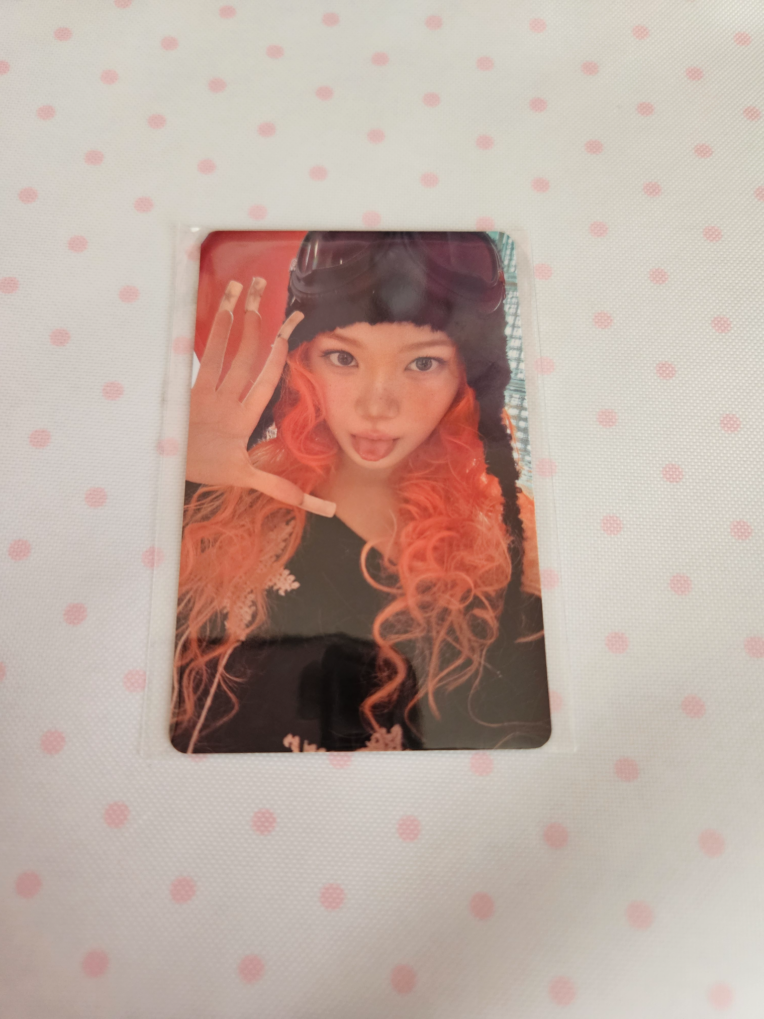 LE SSERAFIM Kim Chaewon LE SSERAFIM - Kim Chaewon - 2025/2026 LE SSERAFIM TOUR “EASY CRAZY HOT” ENCORE Event easy crazy hot tour lucky draw weverse japan shop (wvj) tour venue tokyo dome listing photo 1