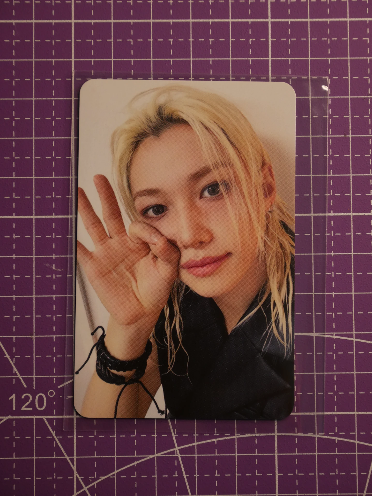 Stray Kids Felix Stray Kids - Felix - RUN IT World Tour Event entrance / attendance benefit day 5 seoul listing photo 1