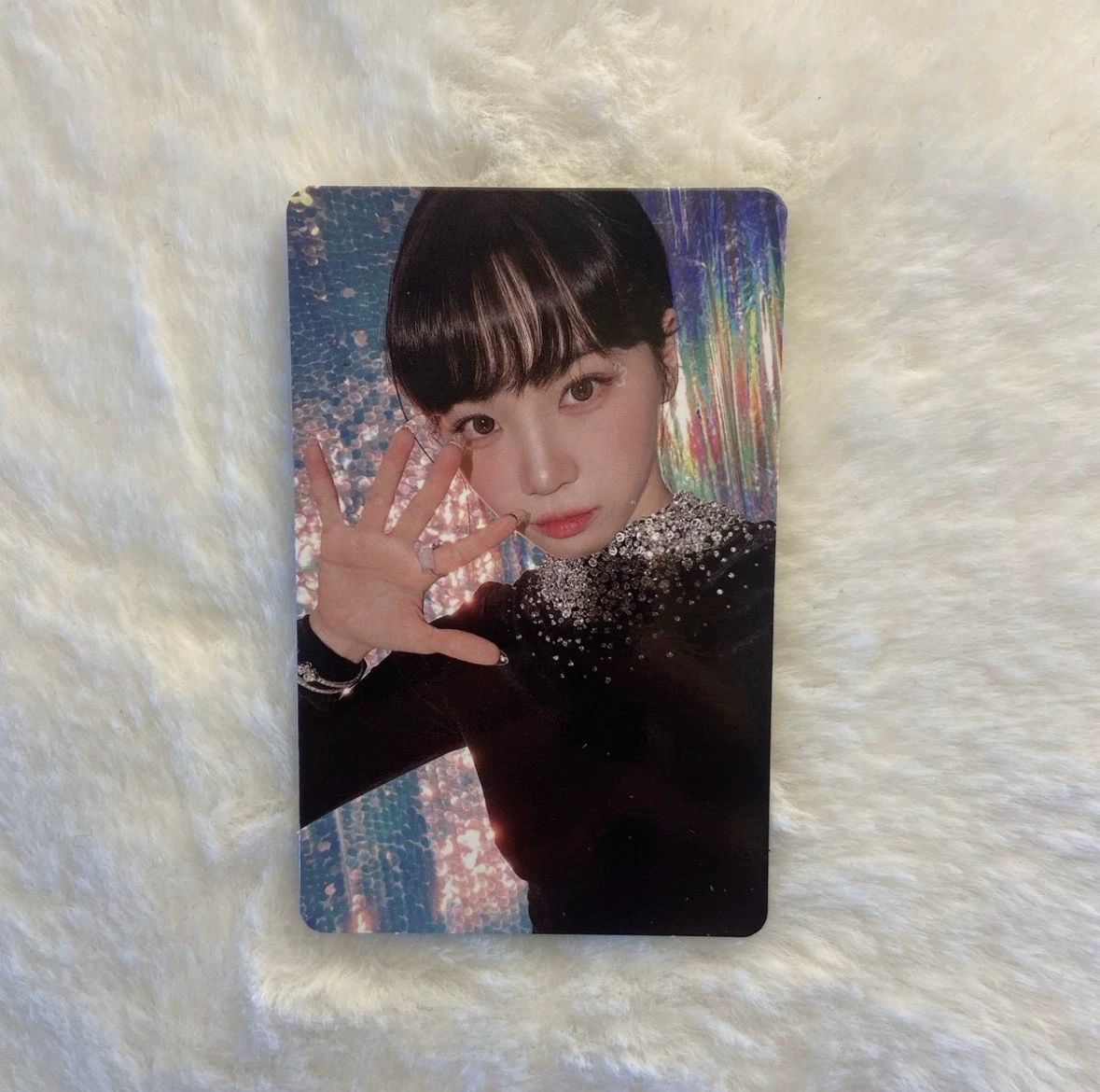 LE SSERAFIM Kim Chaewon LE SSERAFIM - Kim Chaewon - ANTIFRAGILE Album m2u fansign listing photo 1