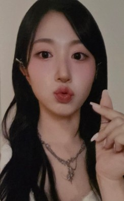 NMIXX Haewon NMIXX - Haewon - 2025 Seasons Greetings - Fairy Girls Other season's greetings photocard set listing photo 1