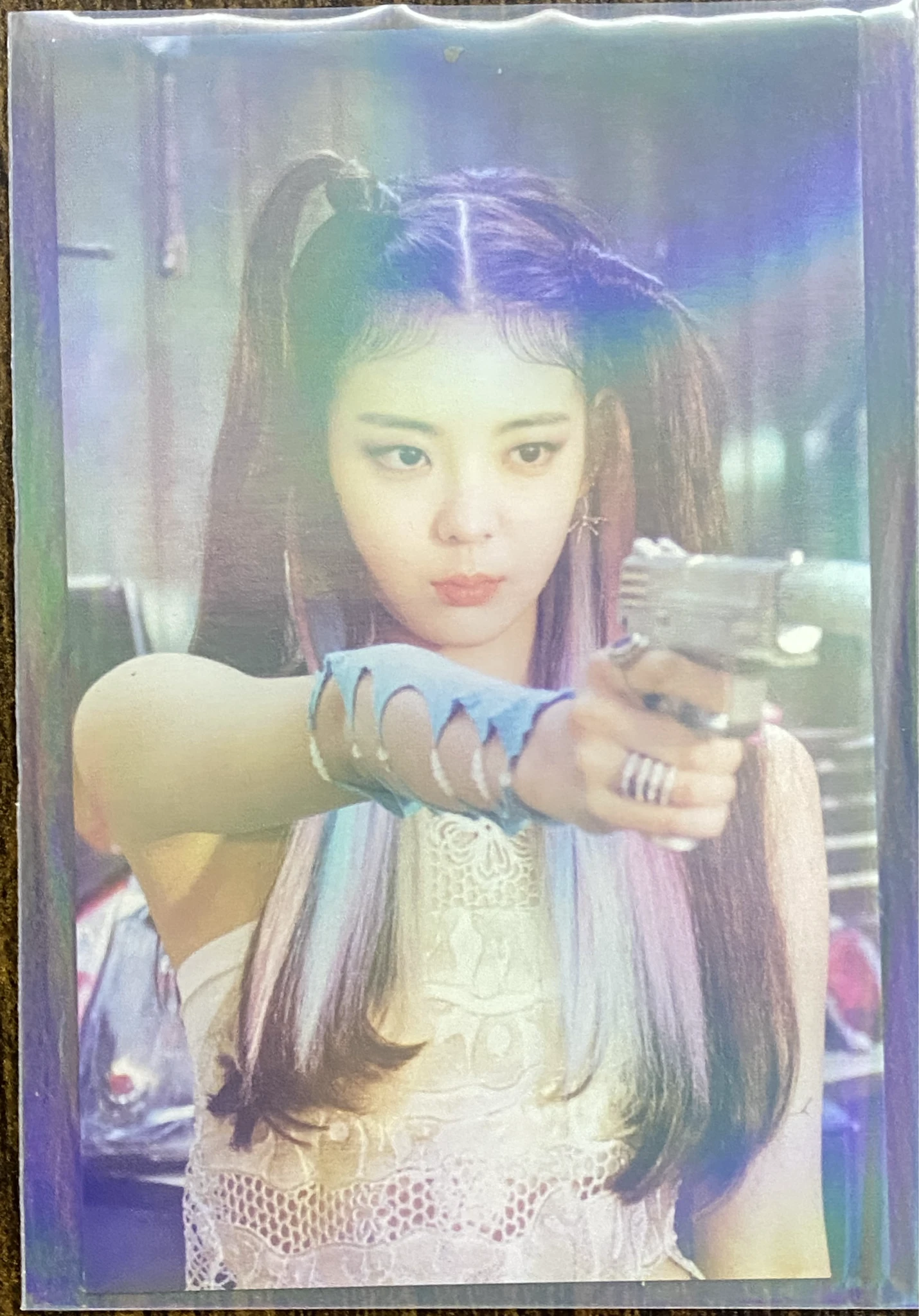 ITZY Lia ITZY - Lia - NOT SHY Album withdrama pre-order benefit (pob) non-selfie concept photocard holographic (hologram) withmuu listing photo 1