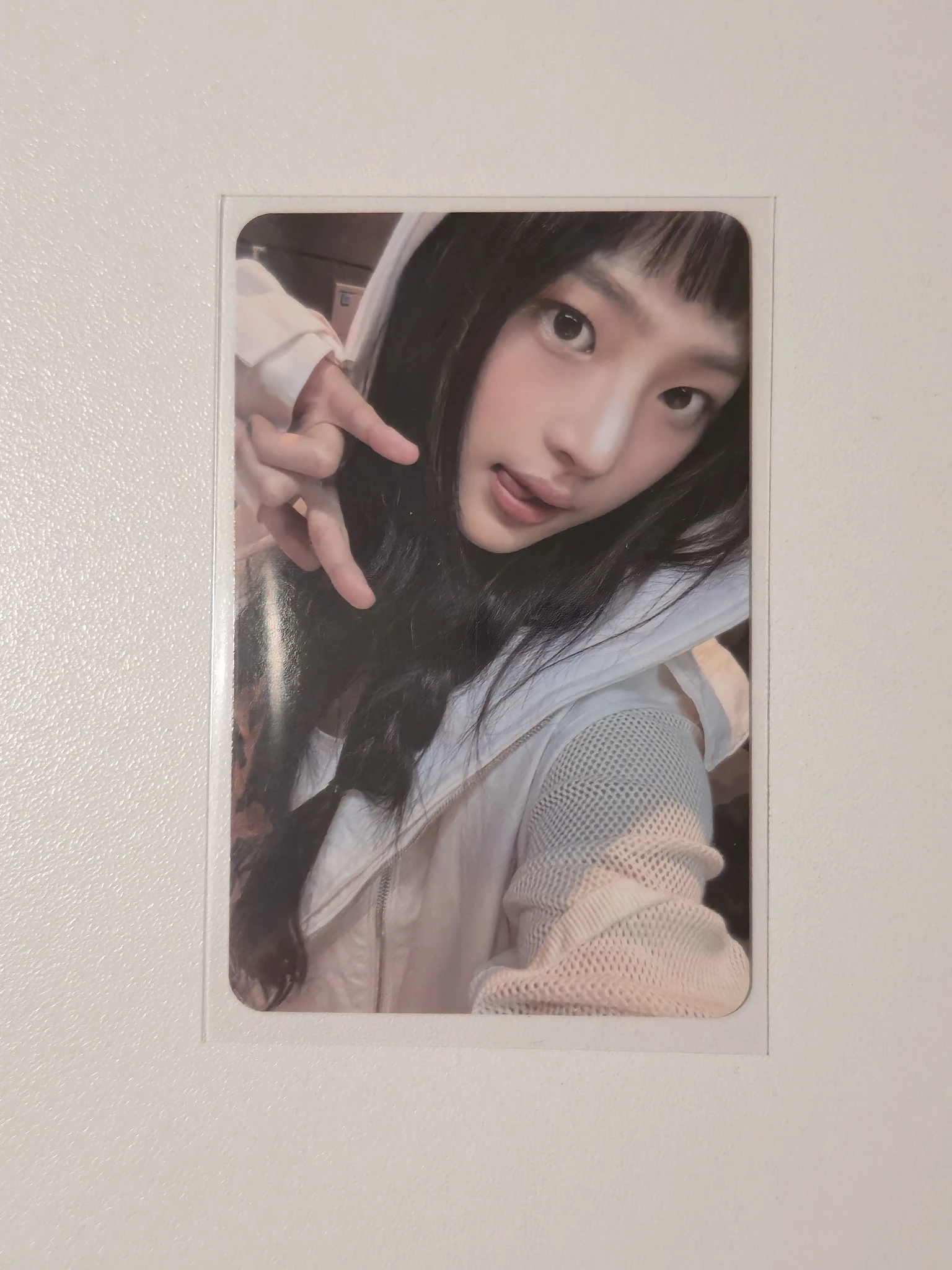 NewJeans Minji NewJeans - Minji - Supernatural Album album photocard drawstring bag version newjeans version listing photo 1