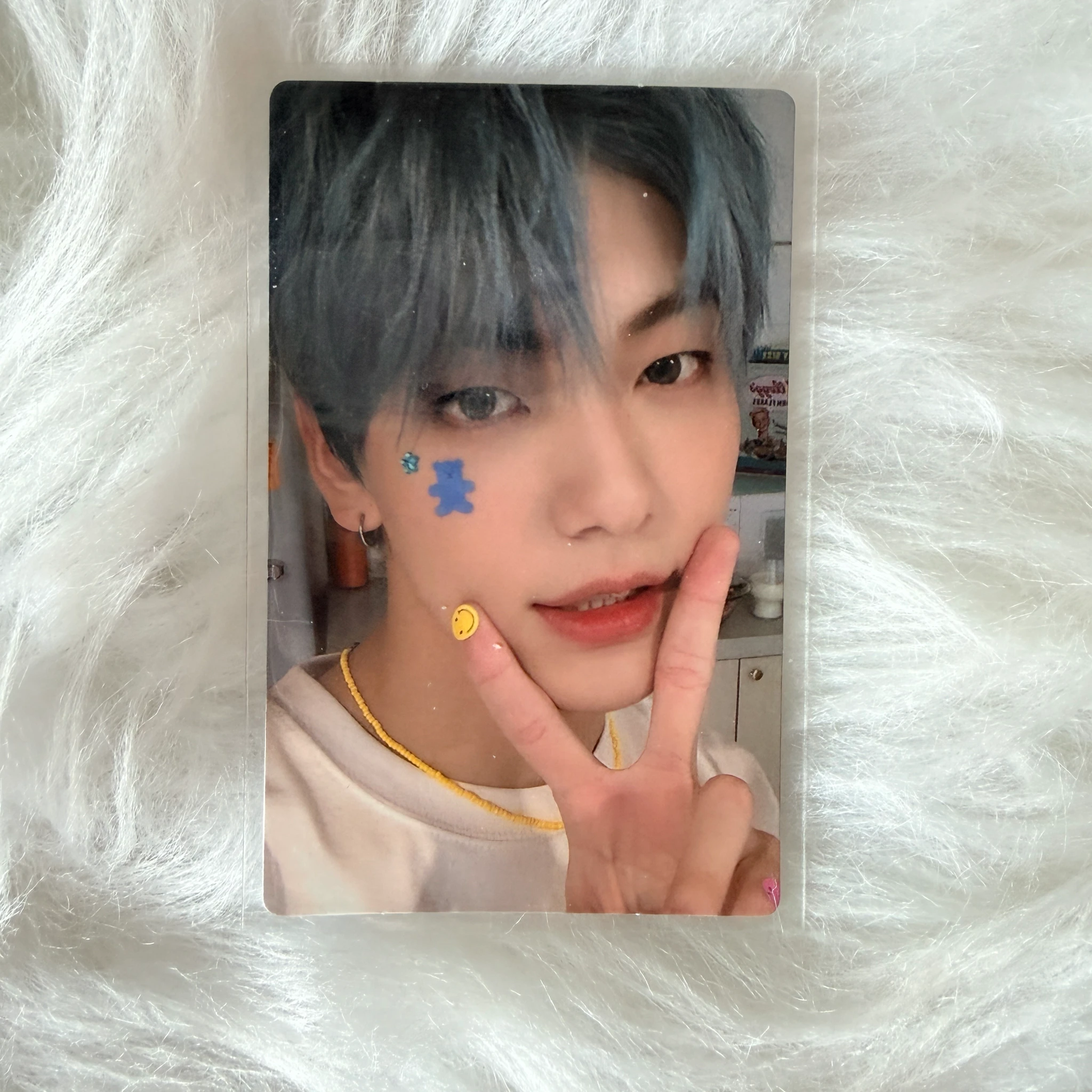 TOMORROW X TOGETHER Soobin TOMORROW X TOGETHER - Soobin - Minisode 1: Blue Hour Album album photocard R ver. listing photo 1