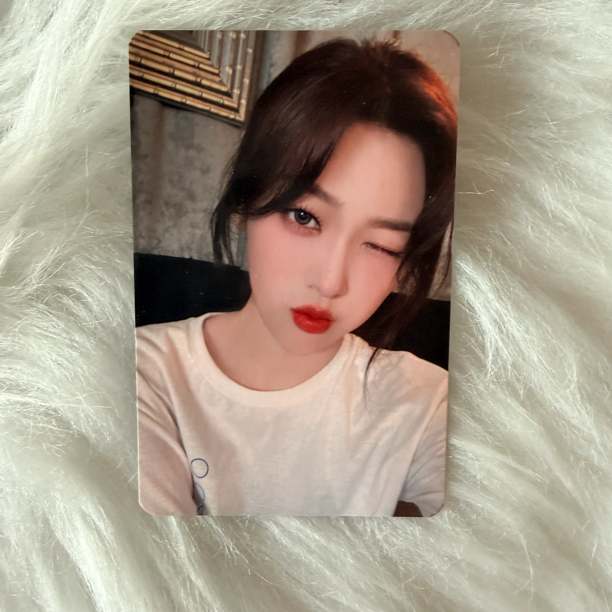 LOONA Choerry LOONA - Choerry - 2022 1st World Tour LOONATHEWORLD Event mymusictaste (mmt) trading card photocard set listing photo 1