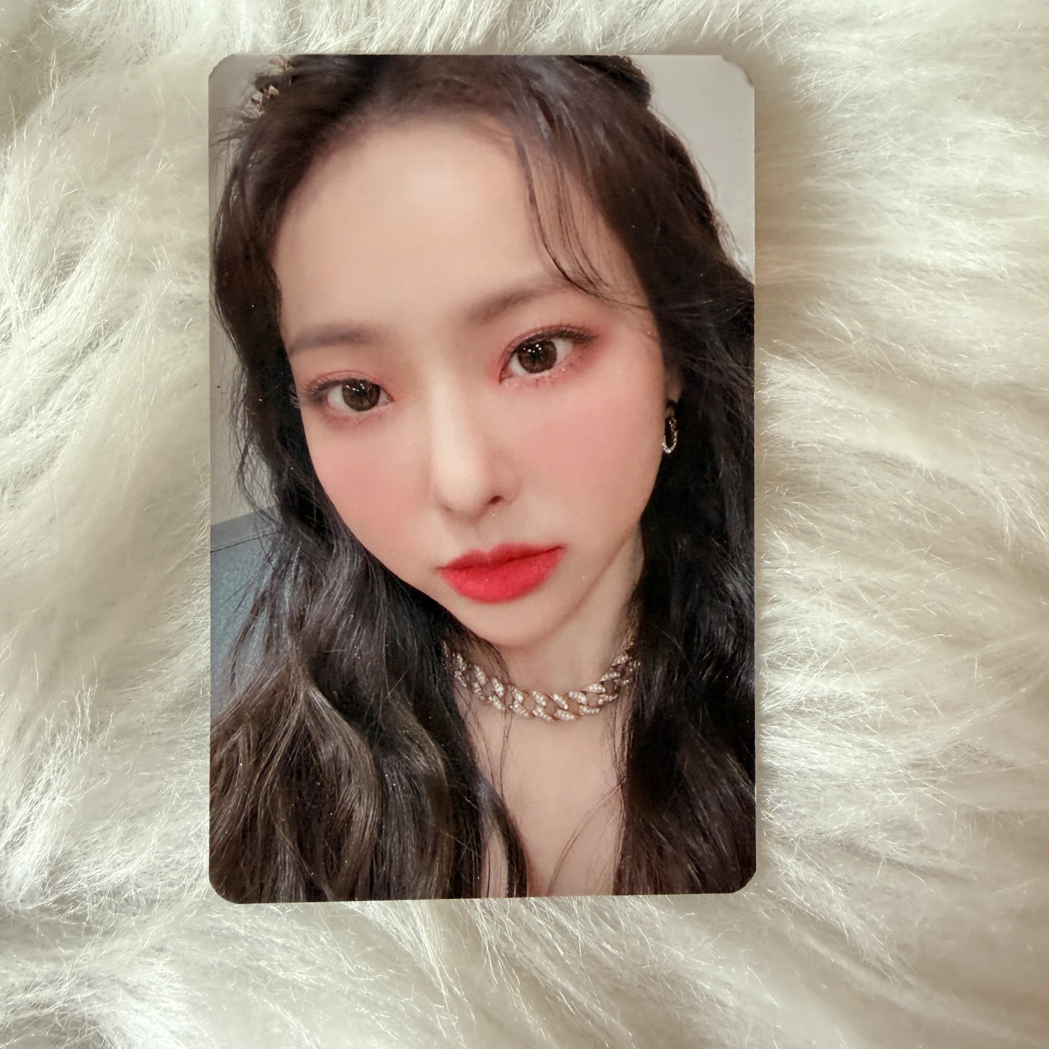 LOONA ViVi LOONA - ViVi - 2022 1st World Tour LOONATHEWORLD Event vip ticket benefit meet & greet merch photocard photocard set listing photo 1