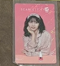 TWICE Momo TWICE - Momo - TWICE x Scarlett Other holographic (hologram) brand collaboration round 1 listing photo 1
