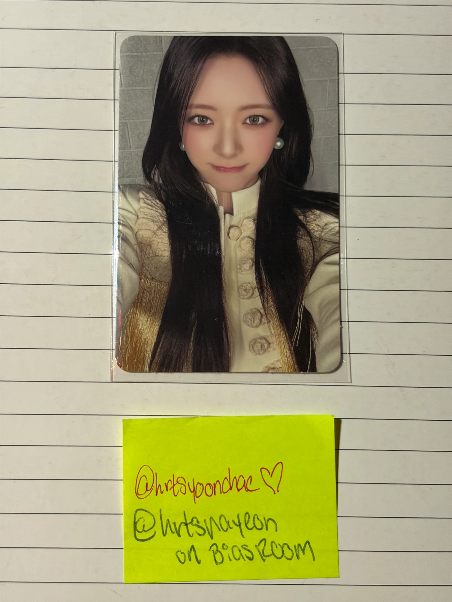 ITZY Yuna ITZY - Yuna - Motto Album target exclusive listing photo 1