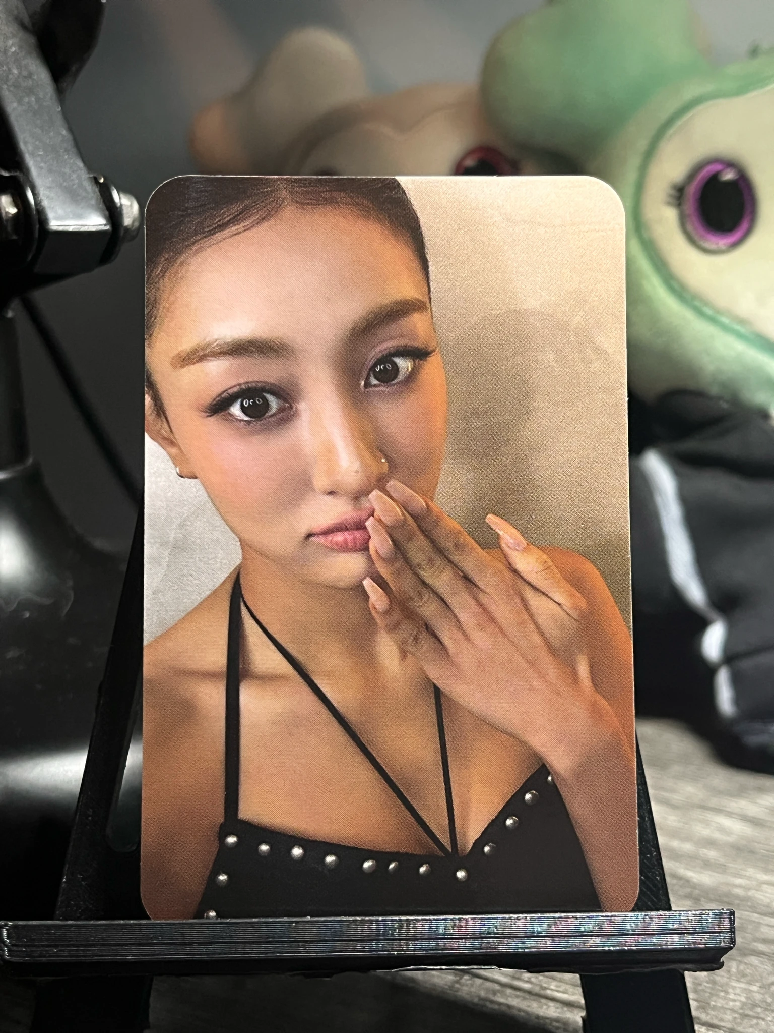 TWICE Jihyo TWICE - Jihyo - <THIS IS FOR> WORLD TOUR FINALE in SEOUL - LIVE Album album photocard photocard set USA artist shop (d2c) listing photo 1