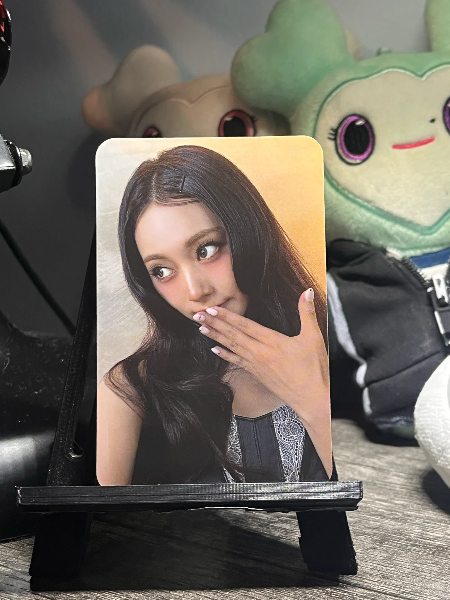 TWICE Tzuyu TWICE - Tzuyu - <THIS IS FOR> WORLD TOUR FINALE in SEOUL - LIVE Album album photocard photocard set USA artist shop (d2c) listing photo 1