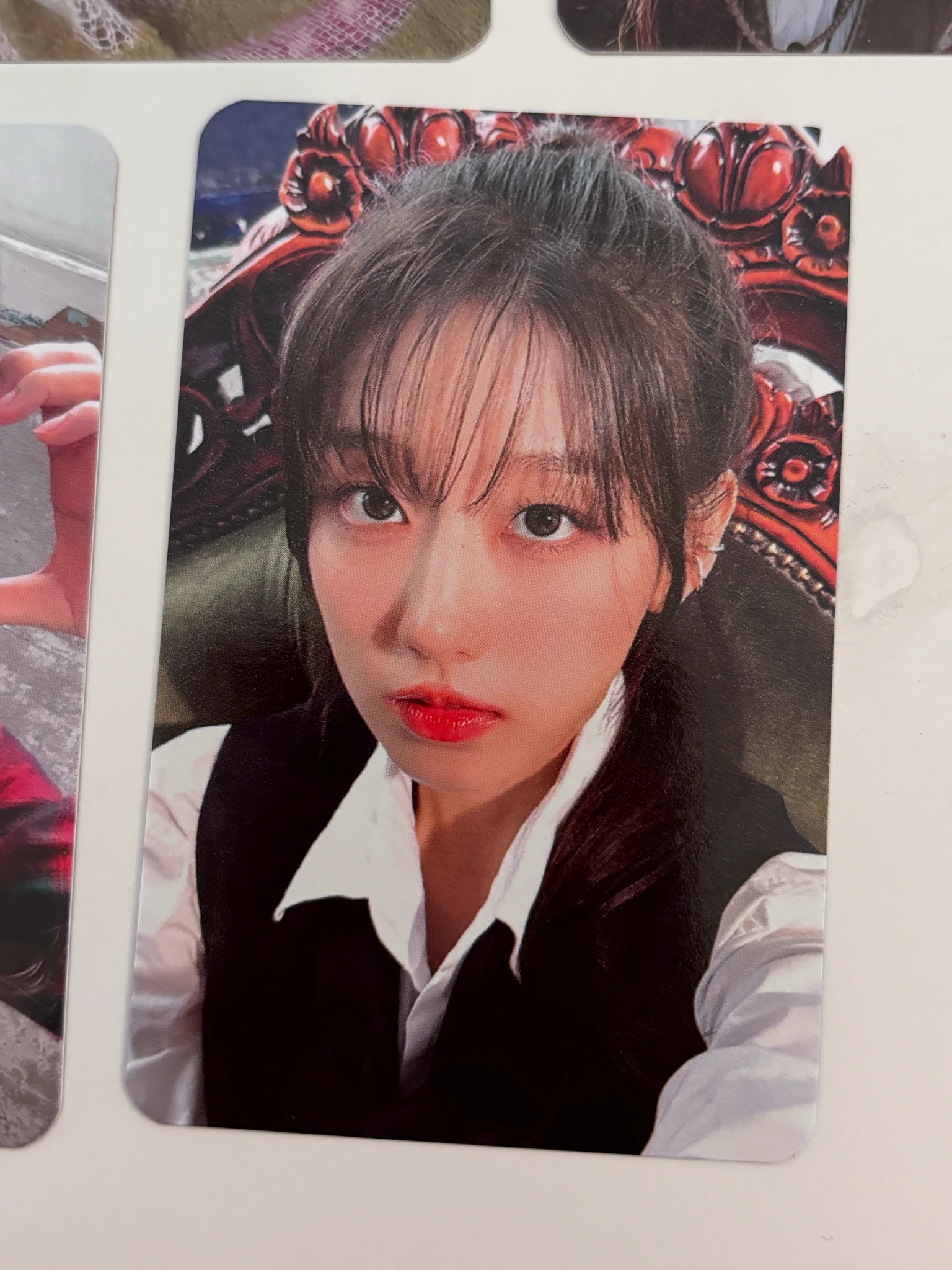 Jeong Yein Yein Jeong Yein - Yein - Room Album version 2 album photocard listing photo 1
