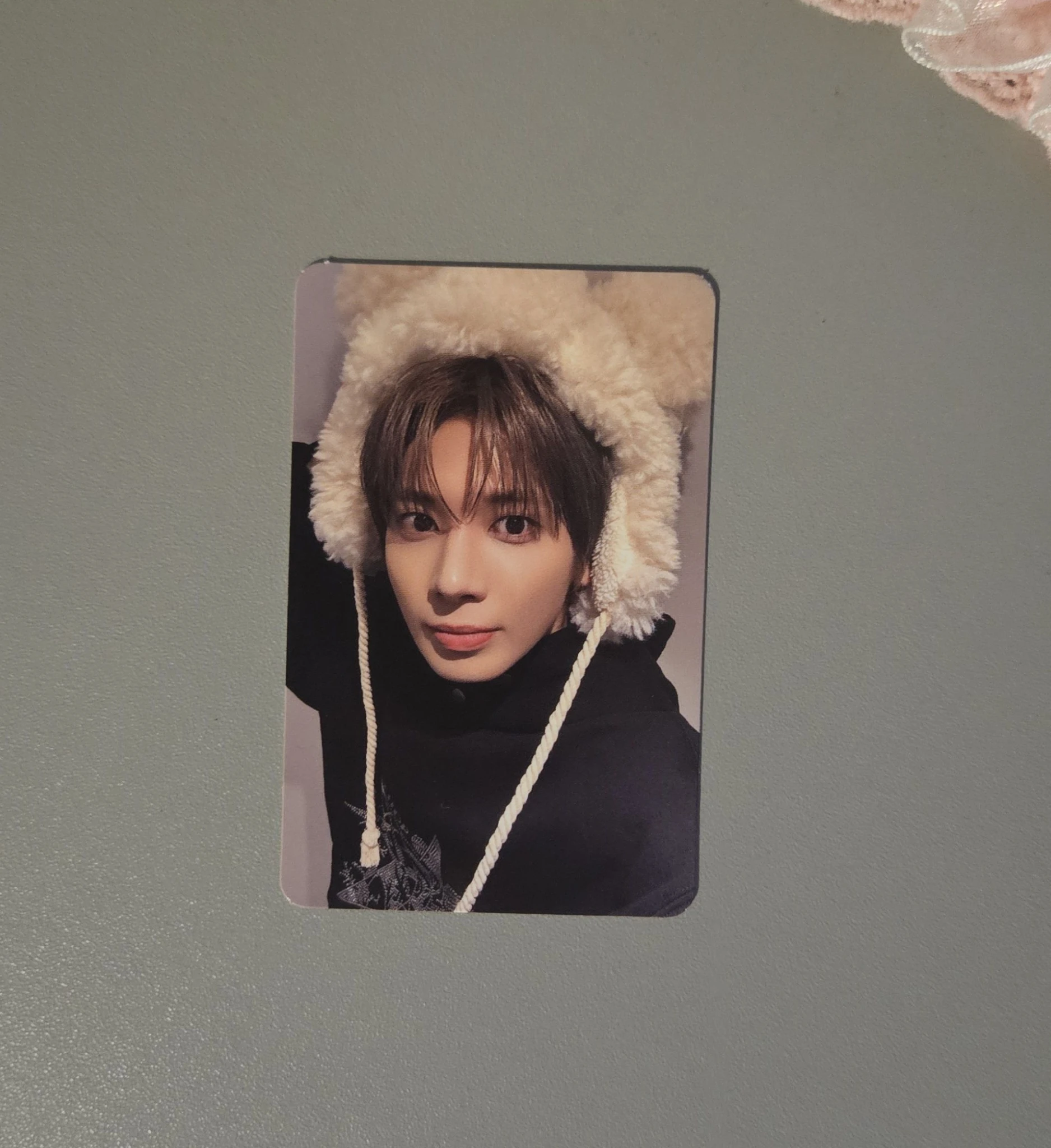 TOMORROW X TOGETHER Taehyun TOMORROW X TOGETHER - Taehyun - 7TH YEAR: A Moment of Stillness in the Thorns Album pob (pre-order benefit) CU thorn version listing photo 1