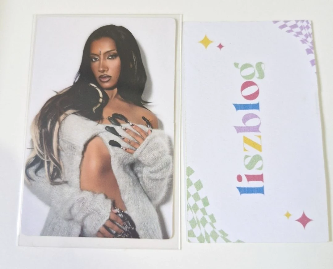 KATSEYE Lara KATSEYE - Lara - KATSEYE BILLBOARD BRASIL Other billboard magazine brasil first customers benefit magazine photocard photocard set listing photo 1