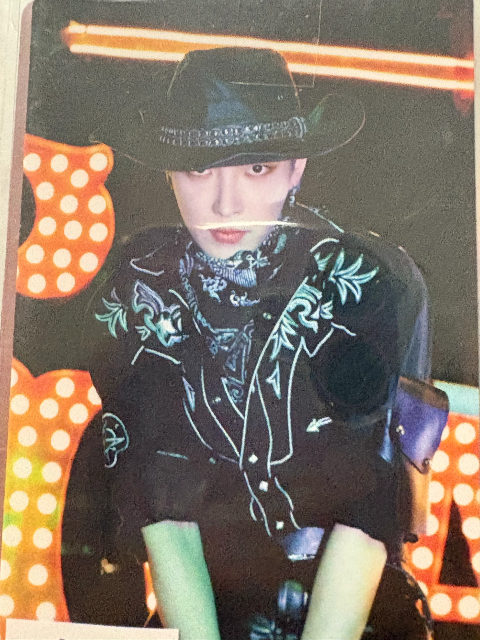 ATEEZ Hongjoong ATEEZ - Hongjoong - THE WORLD EP.2 : OUTLAW Album album photocard platform ver. image card listing photo 1