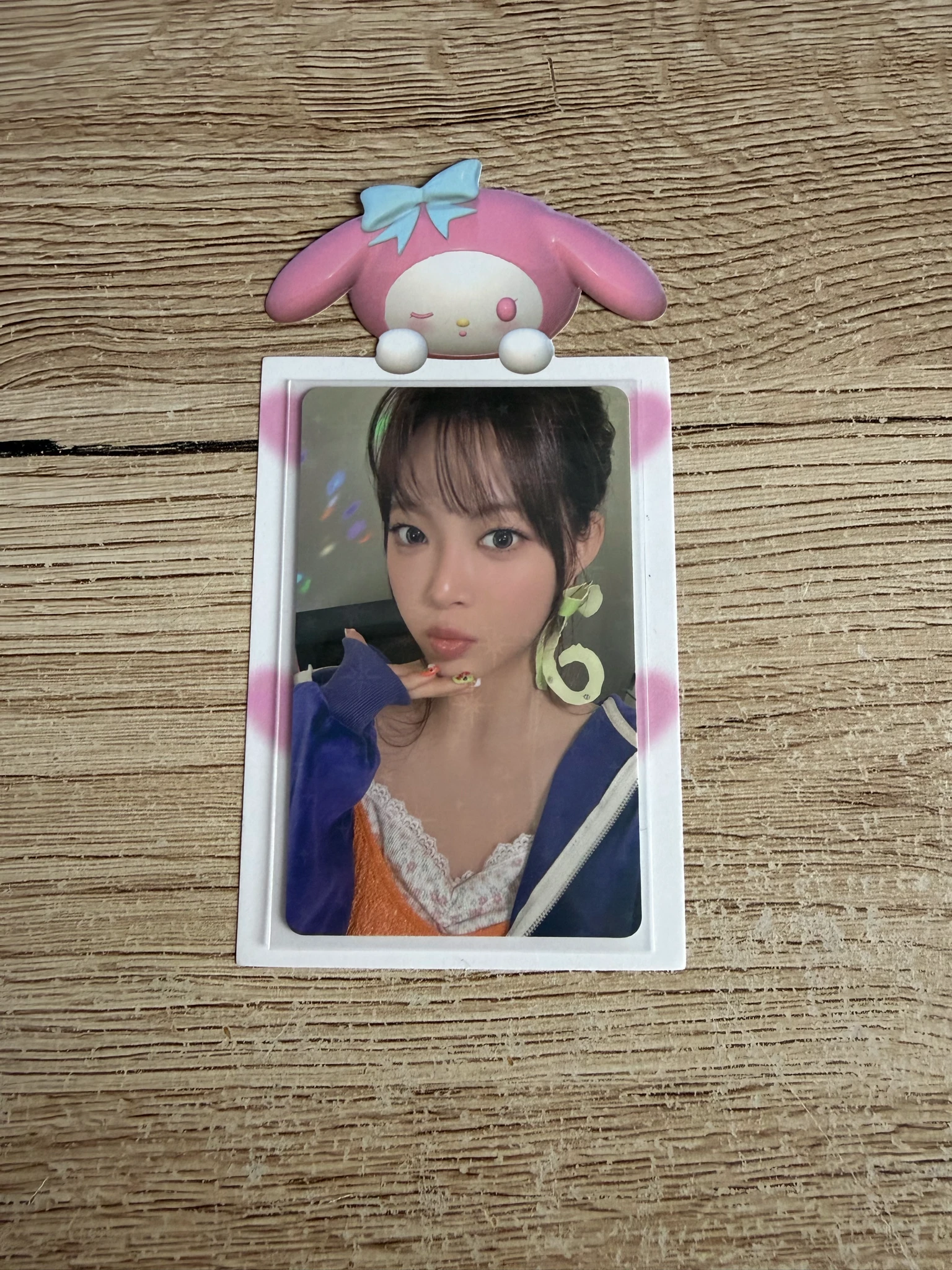 LE SSERAFIM Hong Eunchae LE SSERAFIM - Hong Eunchae - PUREFLOW pt.1 Album pob (pre-order benefit) weverse japan shop (wvj) holographic (hologram) compact version listing photo 1