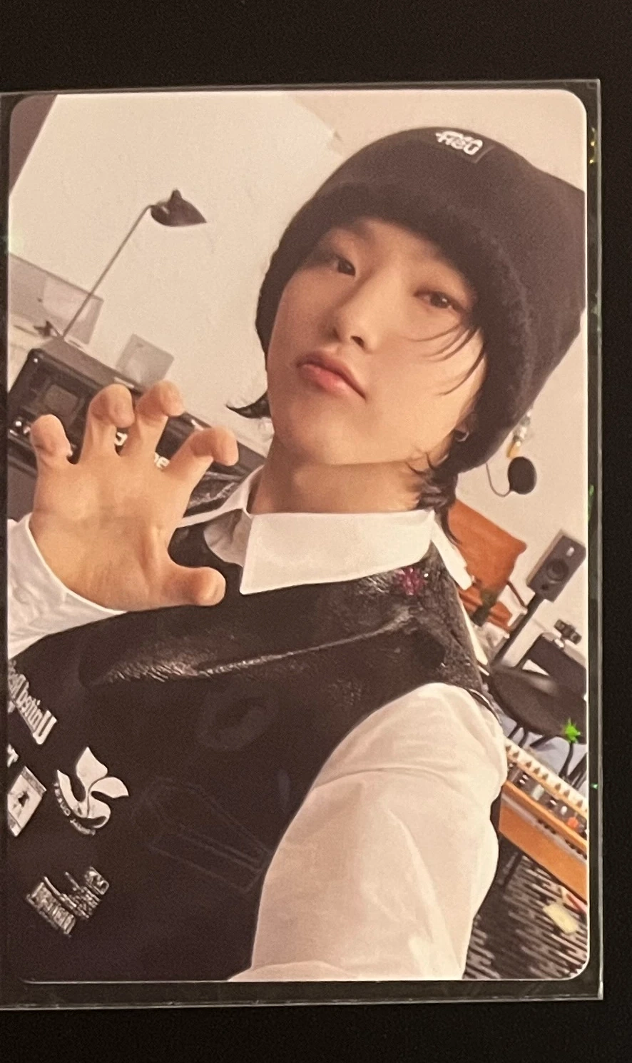 SEVENTEEN Hoshi SEVENTEEN - Hoshi - 17 IS RIGHT HERE Album listing photo 1