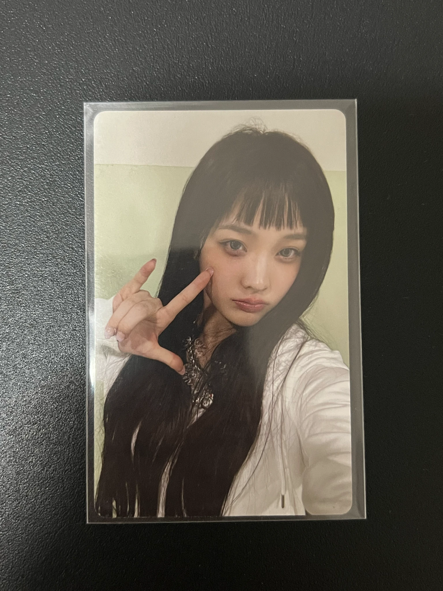 ILLIT Iroha ILLIT - Iroha - SUPER REAL ME Album weverse albums ver. mv photocard set album photocard listing photo 1