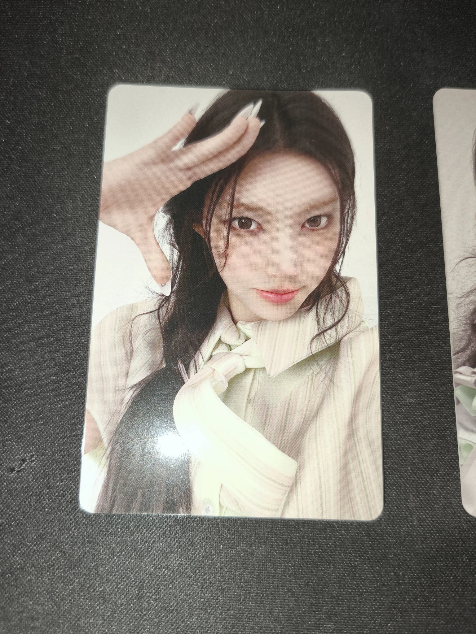 ILLIT Yunah ILLIT - Yunah - I Got Your Back Album solo jacket version album photocard listing photo 1
