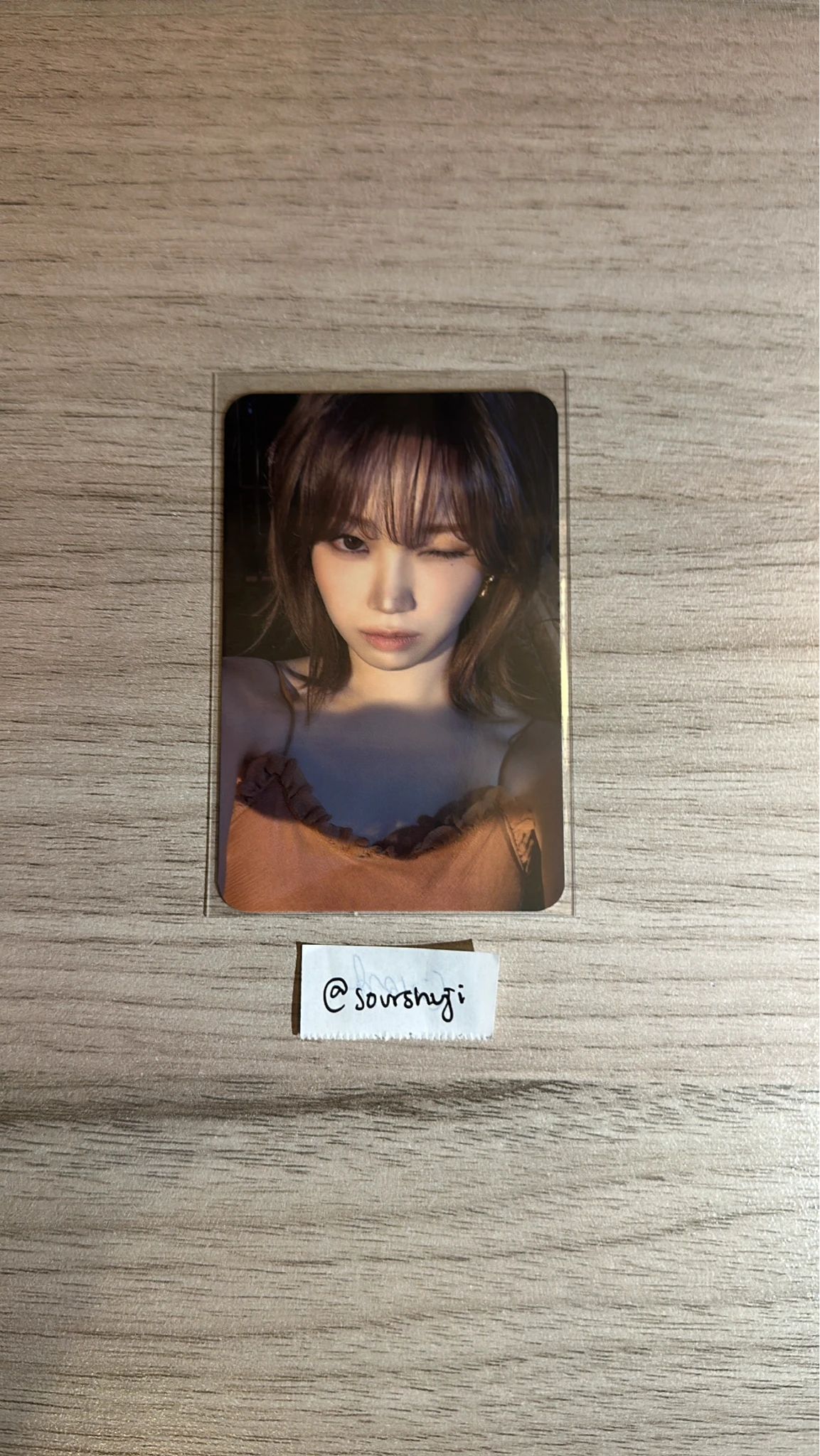 LE SSERAFIM Kim Chaewon LE SSERAFIM - Kim Chaewon - HOT Album blue dream media (bdm) fansign listing photo 1