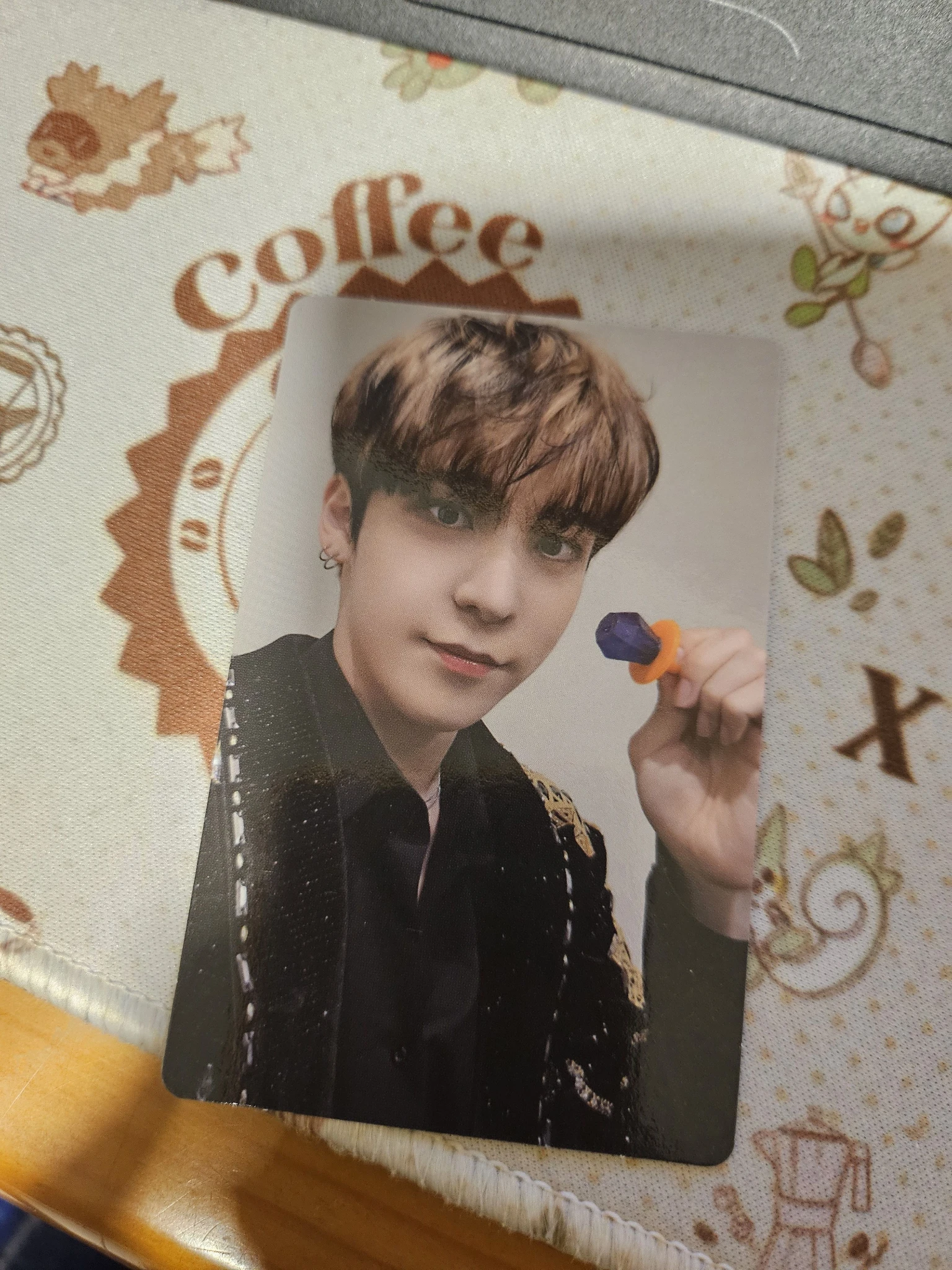 ATEEZ Yunho ATEEZ - Yunho - SPIN OFF : FROM THE WITNESS Album pob (pre-order benefit) hello82 listing photo 1