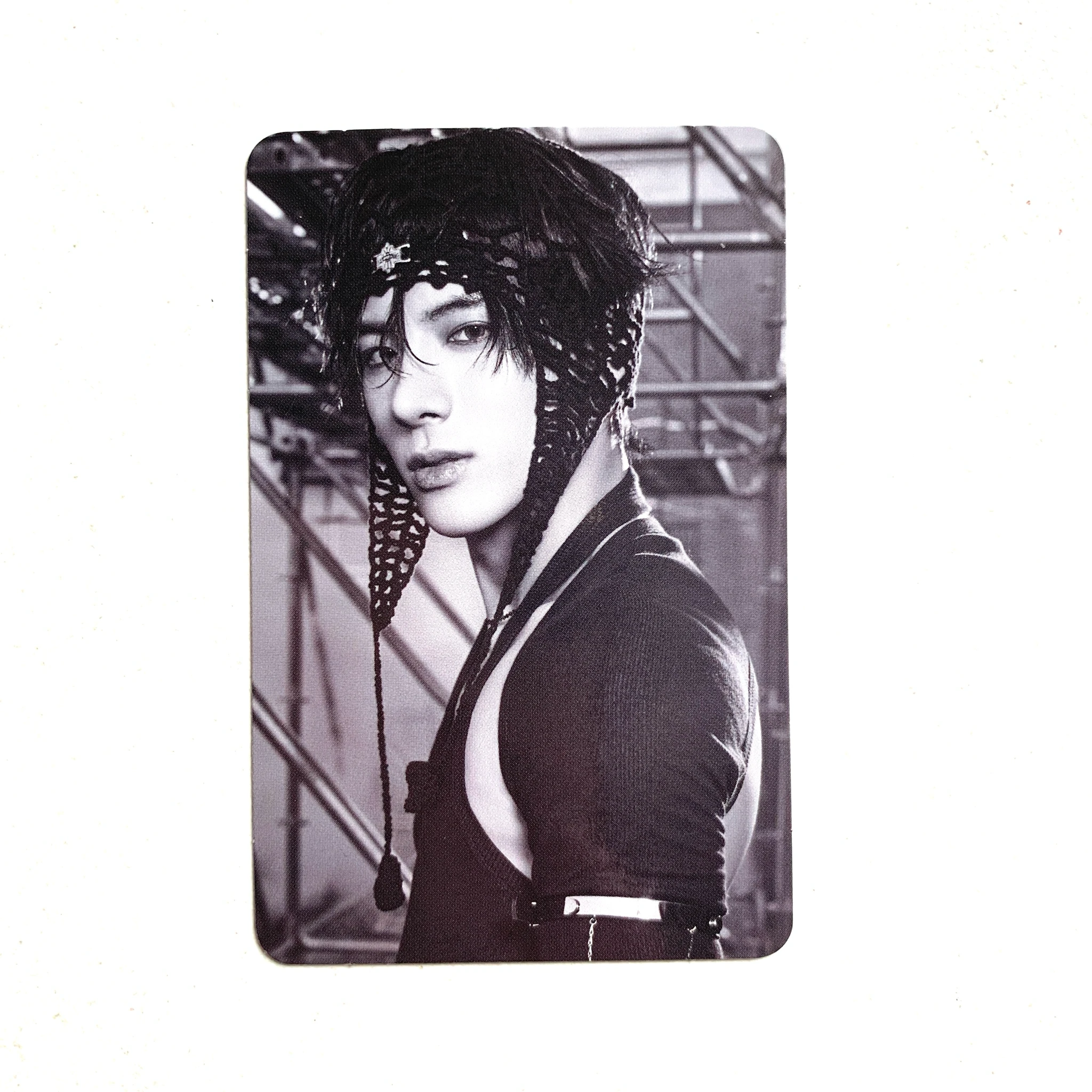 THE BOYZ Eric THE BOYZ - Eric - Trigger Album album photocard platform version vanguard version non-random listing photo 1