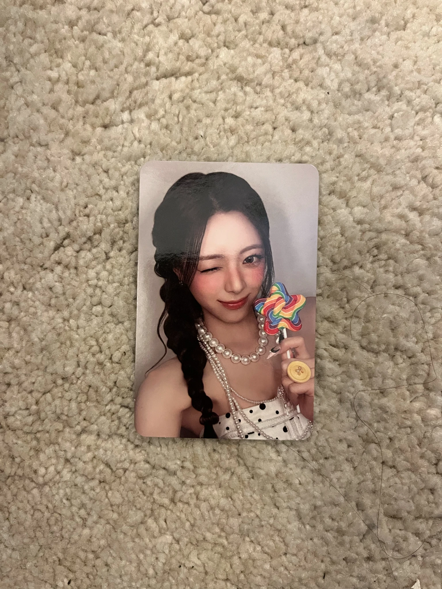 ITZY Yuna ITZY - Yuna - Motto Album A version album photocard listing photo 1