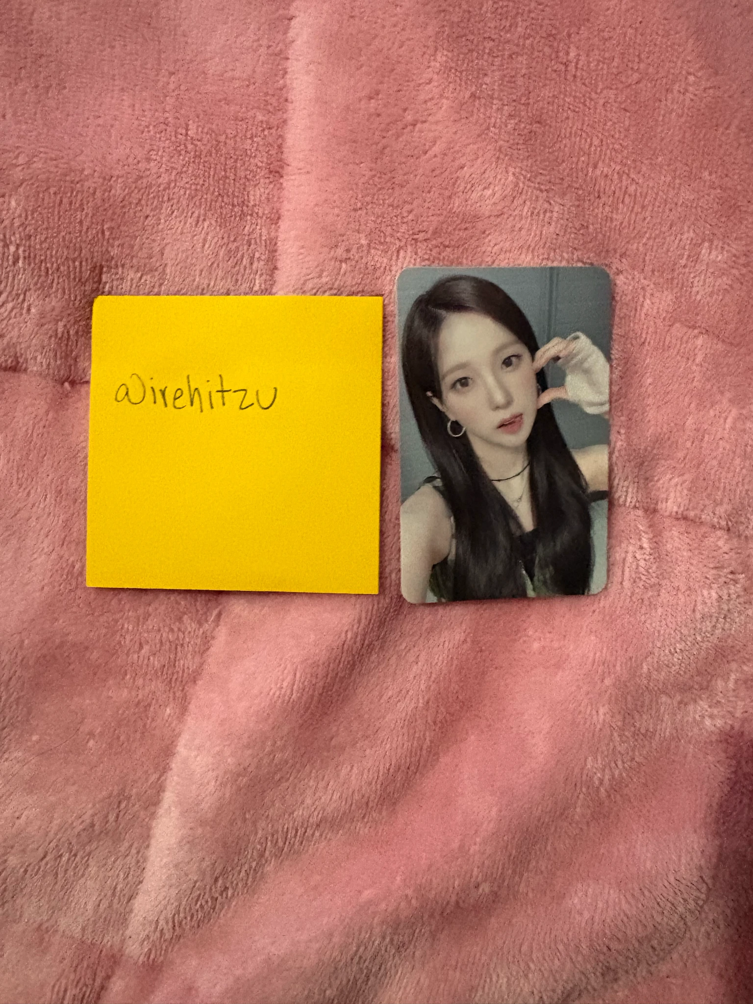 Kep1er Yujin Kep1er - Yujin - LOVESTRUCK! Album pre-order benefit (pob) M2 listing photo 1