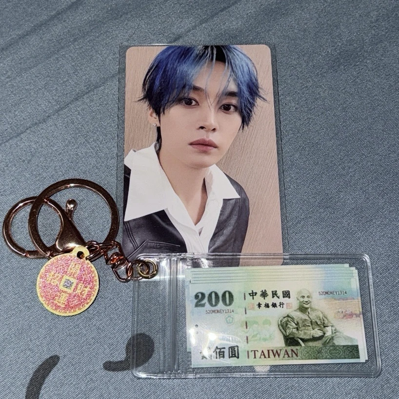 Stray Kids Lee Know Stray Kids - Lee Know - KARMA Album pob (pre-order benefit) KMStation round 2 listing photo 1