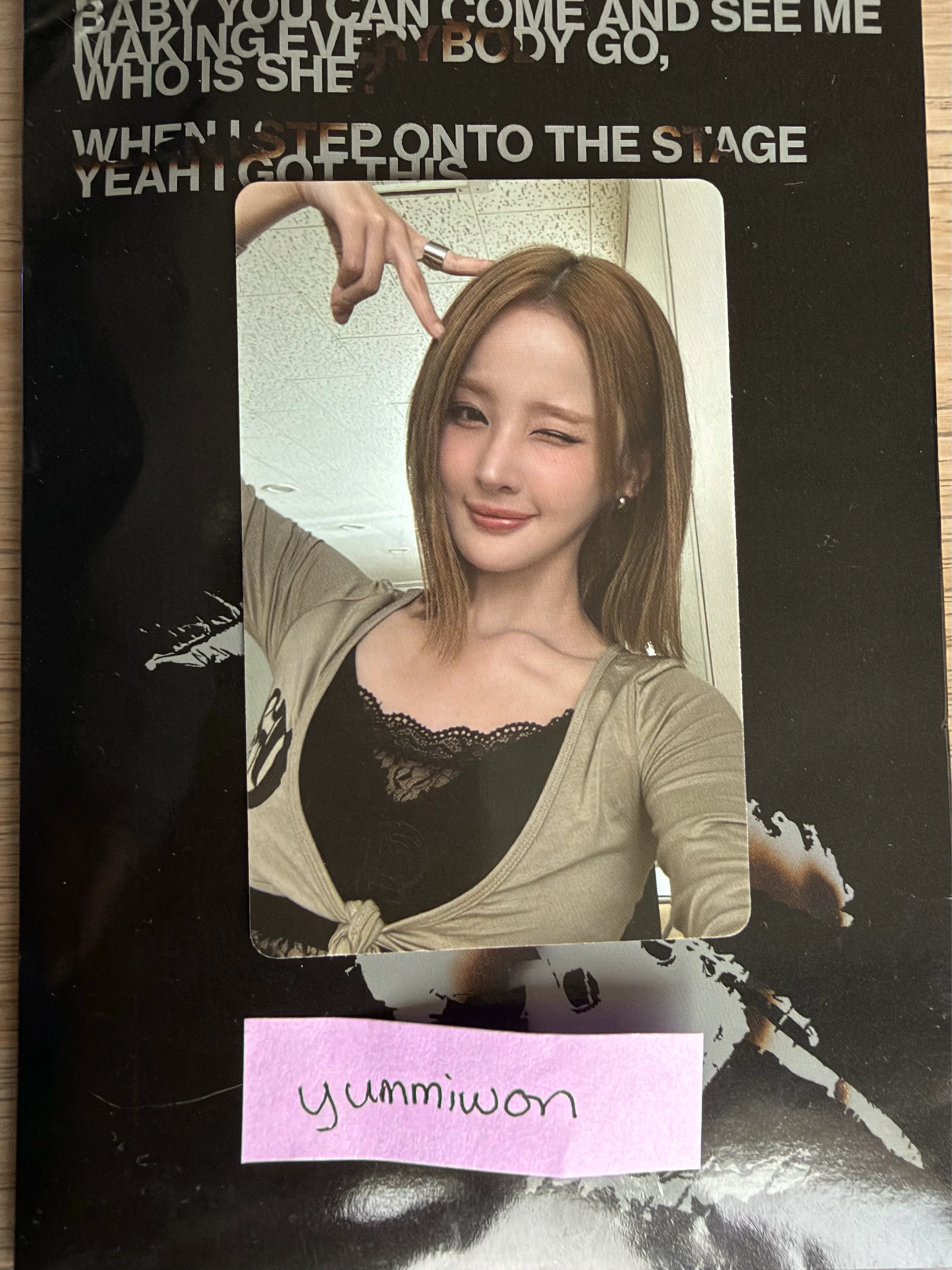 KISS OF LIFE Belle KISS OF LIFE - Belle - SWEAT Album poca album album photocard listing photo 1
