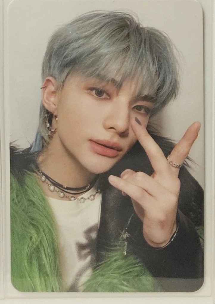 Stray Kids Hyunjin Stray Kids - Hyunjin - 5-STAR Album album photocard double-sided listing photo 1