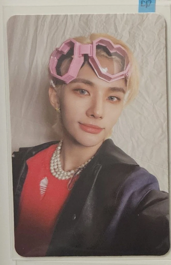 Stray Kids Hyunjin Stray Kids - Hyunjin - Oddinary Album album photocard mask off version listing photo 1