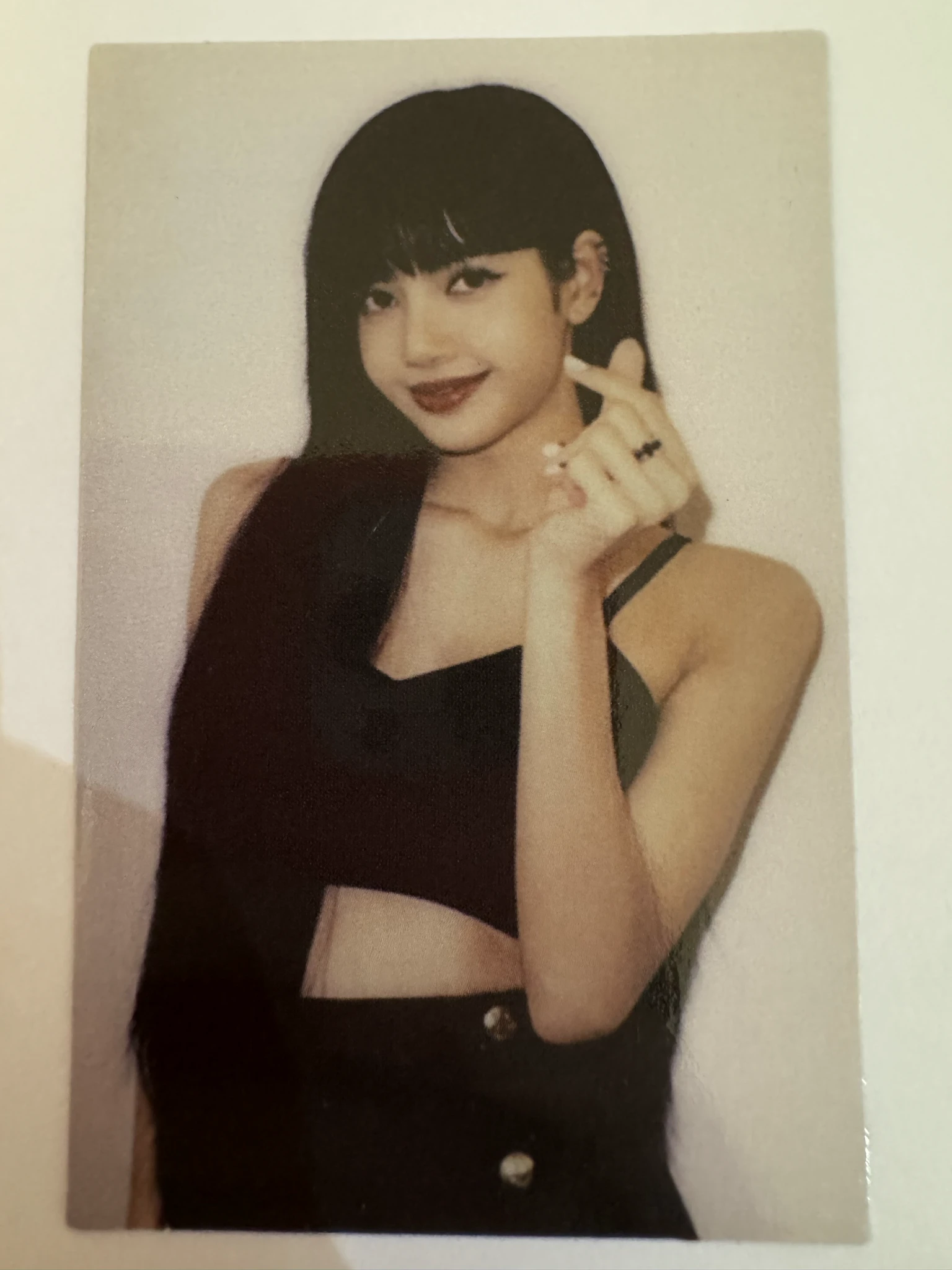 BLACKPINK Lisa BLACKPINK-Lisa-Album-THE ALBUM listing photo 1