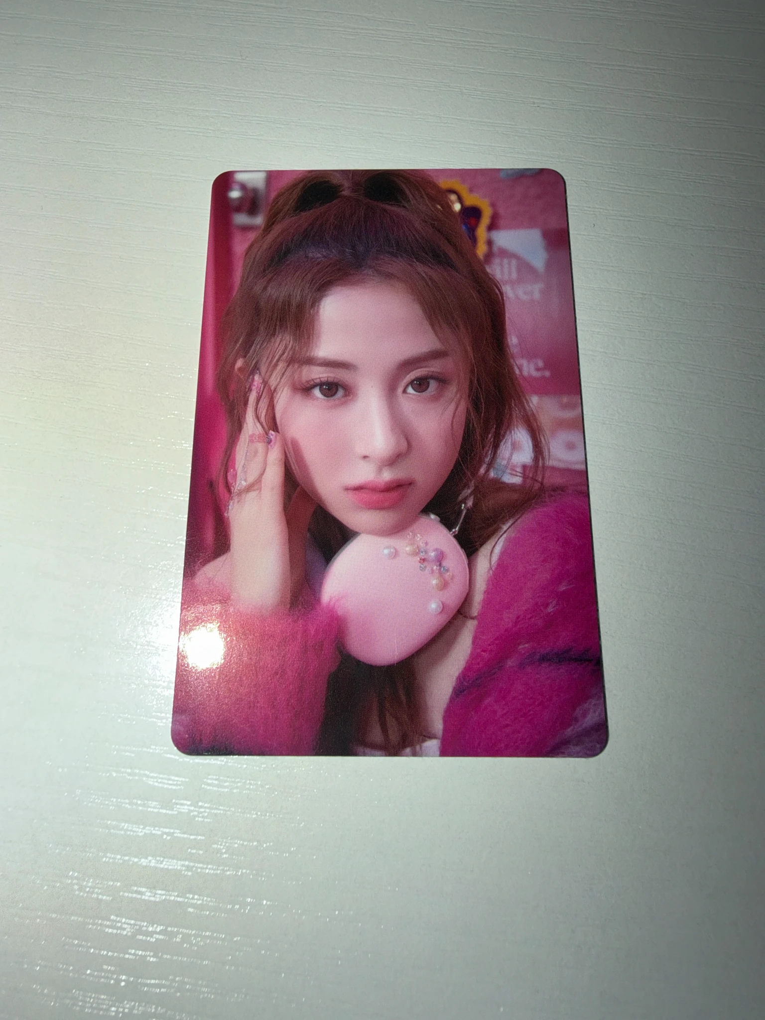 LE SSERAFIM Huh Yunjin LE SSERAFIM - Huh Yunjin - FEARLESS (Japanese Ver.) Album merch trading card listing photo 1
