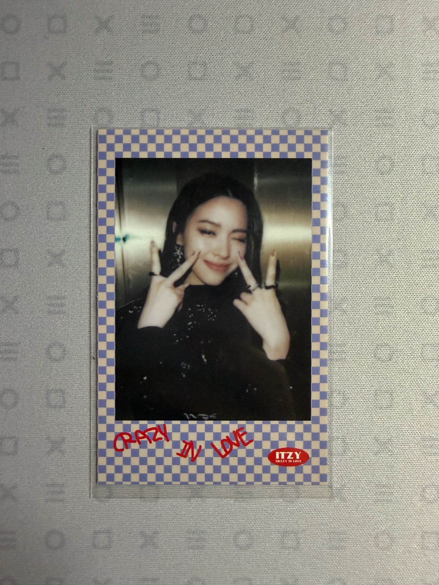 ITZY Ryujin ITZY - Ryujin - Crazy in Love Album pre-order benefit (pob) shopee listing photo 1