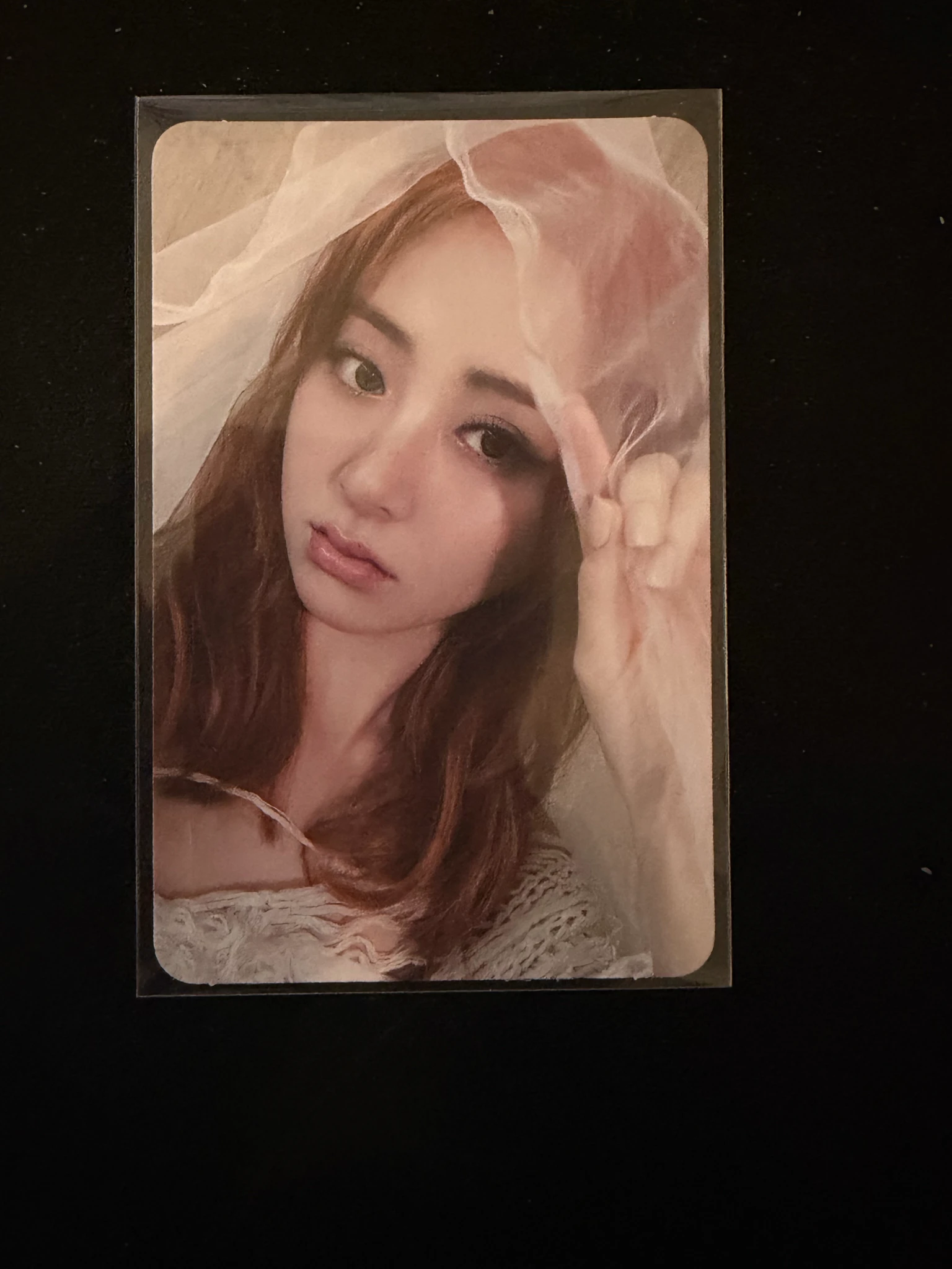 LE SSERAFIM Huh Yunjin LE SSERAFIM - Huh Yunjin - EASY Album album photocard Sheer Myrrh ver. listing photo 1