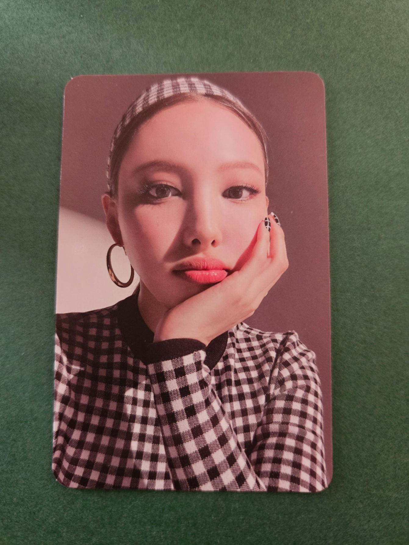 TWICE Nayeon TWICE-Nayeon-Album-nayeon im nayeon (solo) listing photo 1