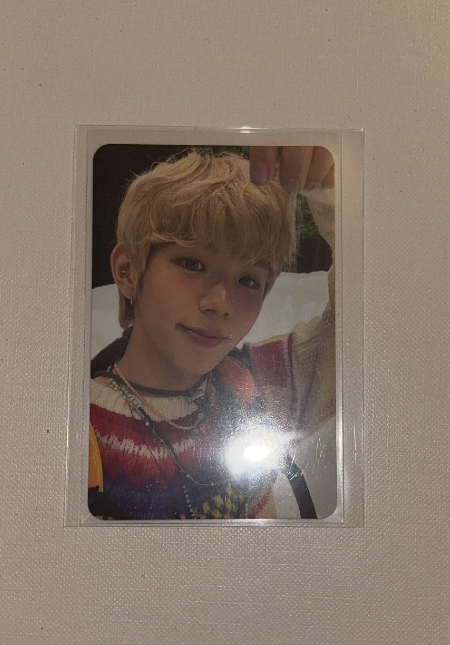 NCT Shotaro NCT - Shotaro - 2022 Winter SMTOWN: SMCU PALACE Album korean album album photocard guest version listing photo 1