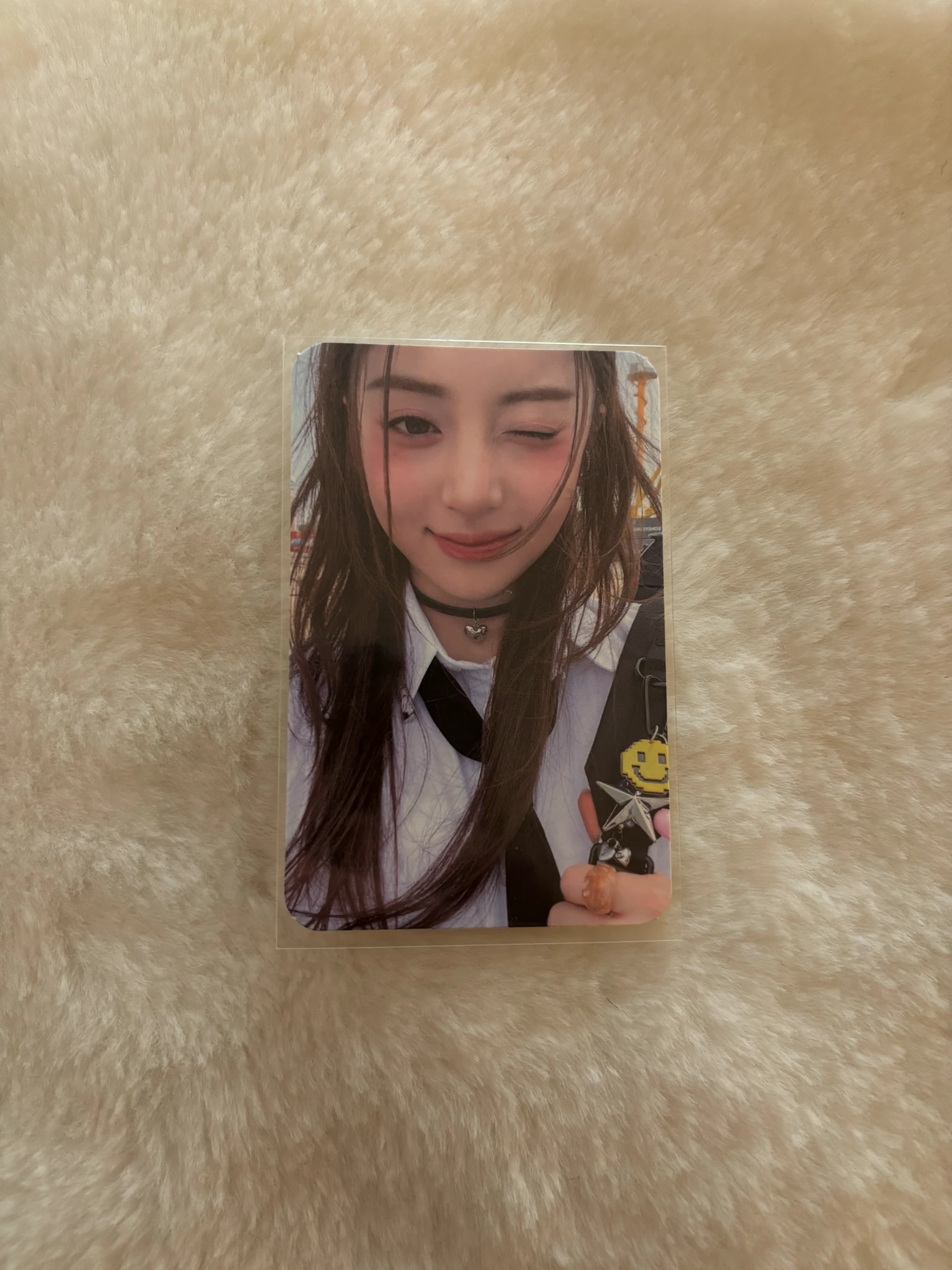 LE SSERAFIM Huh Yunjin LE SSERAFIM - Huh Yunjin - ANTIFRAGILE Album weverse album version listing photo 1