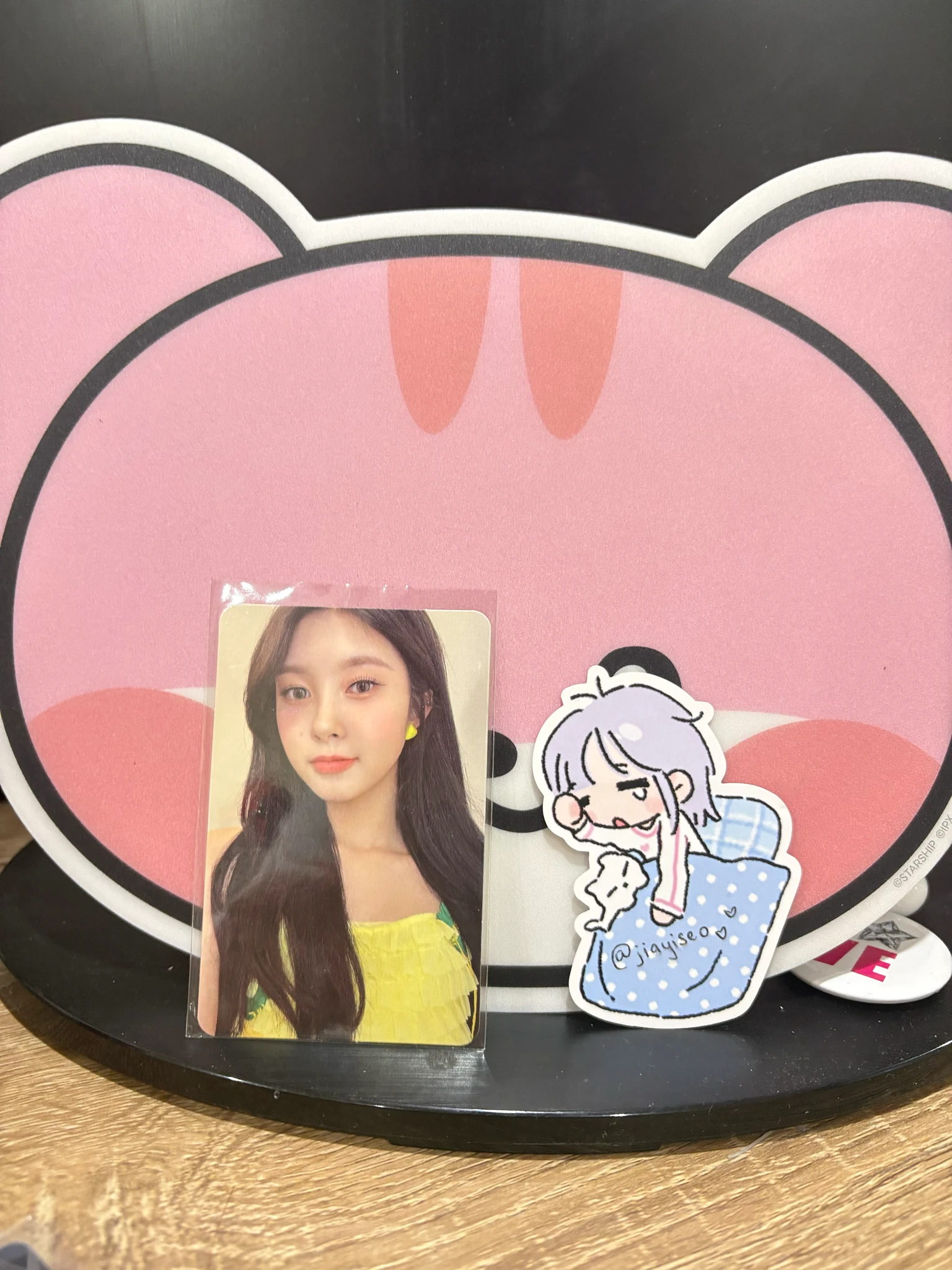 Kep1er Dayeon Kep1er - Dayeon - POP-UP STORE & CAFE IN Kep1er ISLAND Event pop-up store random photocard listing photo 1