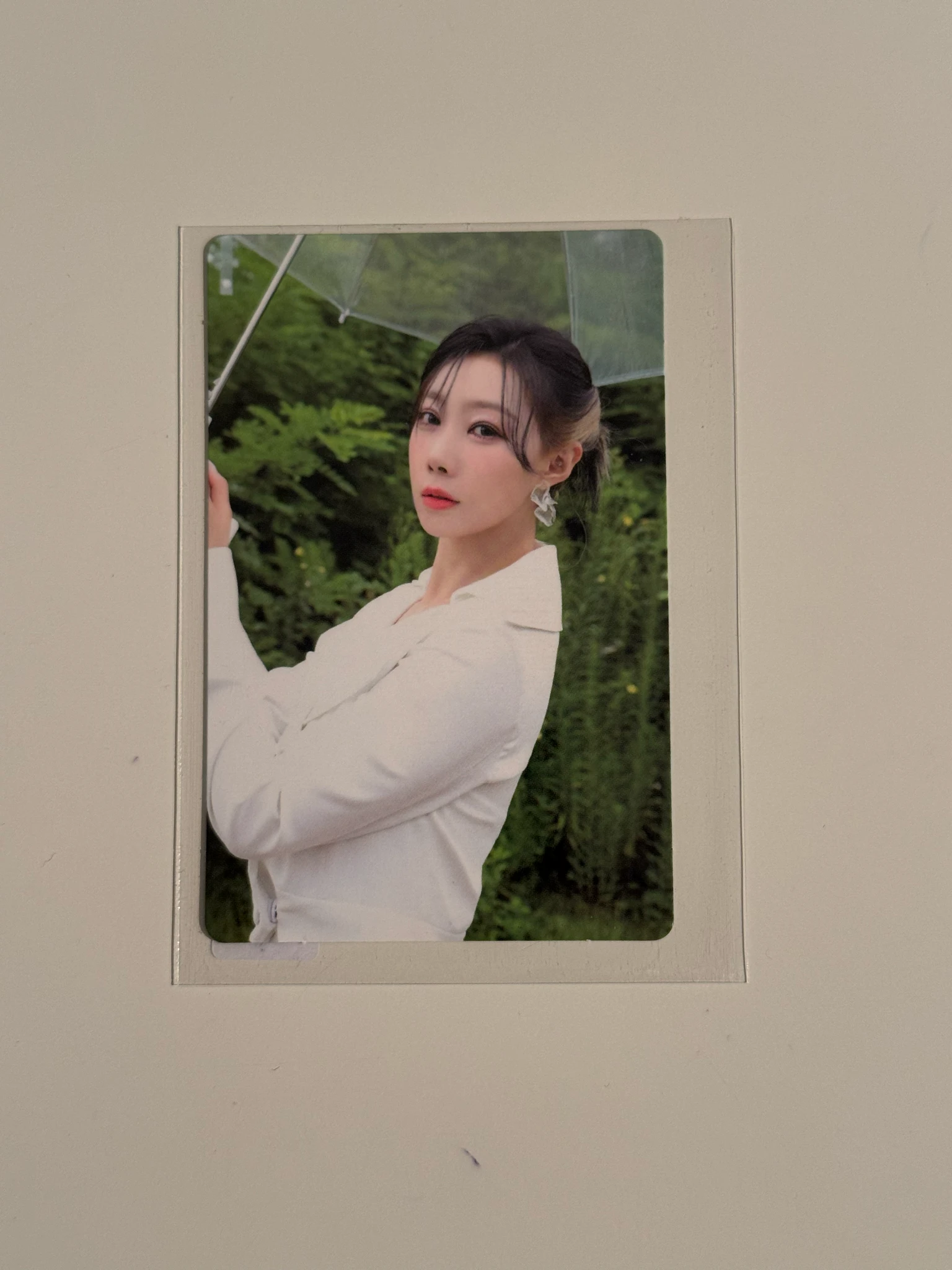 Dreamcatcher Handong Dreamcatcher - Handong - Apocalypse : Follow Us Album H version E version album photocard korean album listing photo 1