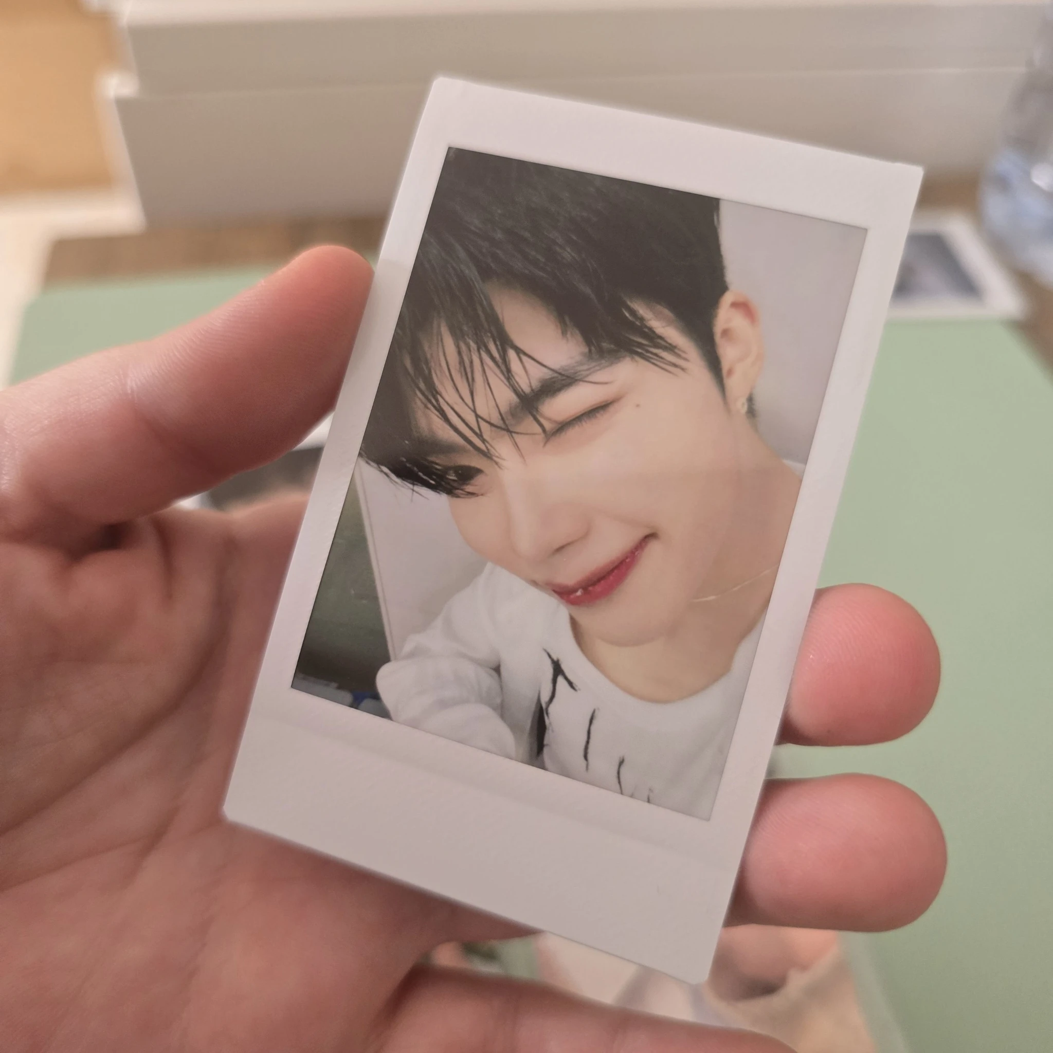 ZEROBASEONE Gunwook ZEROBASEONE - Gunwook - You Had Me at Hello Album tower records japan shibuya polaroid listing photo 1