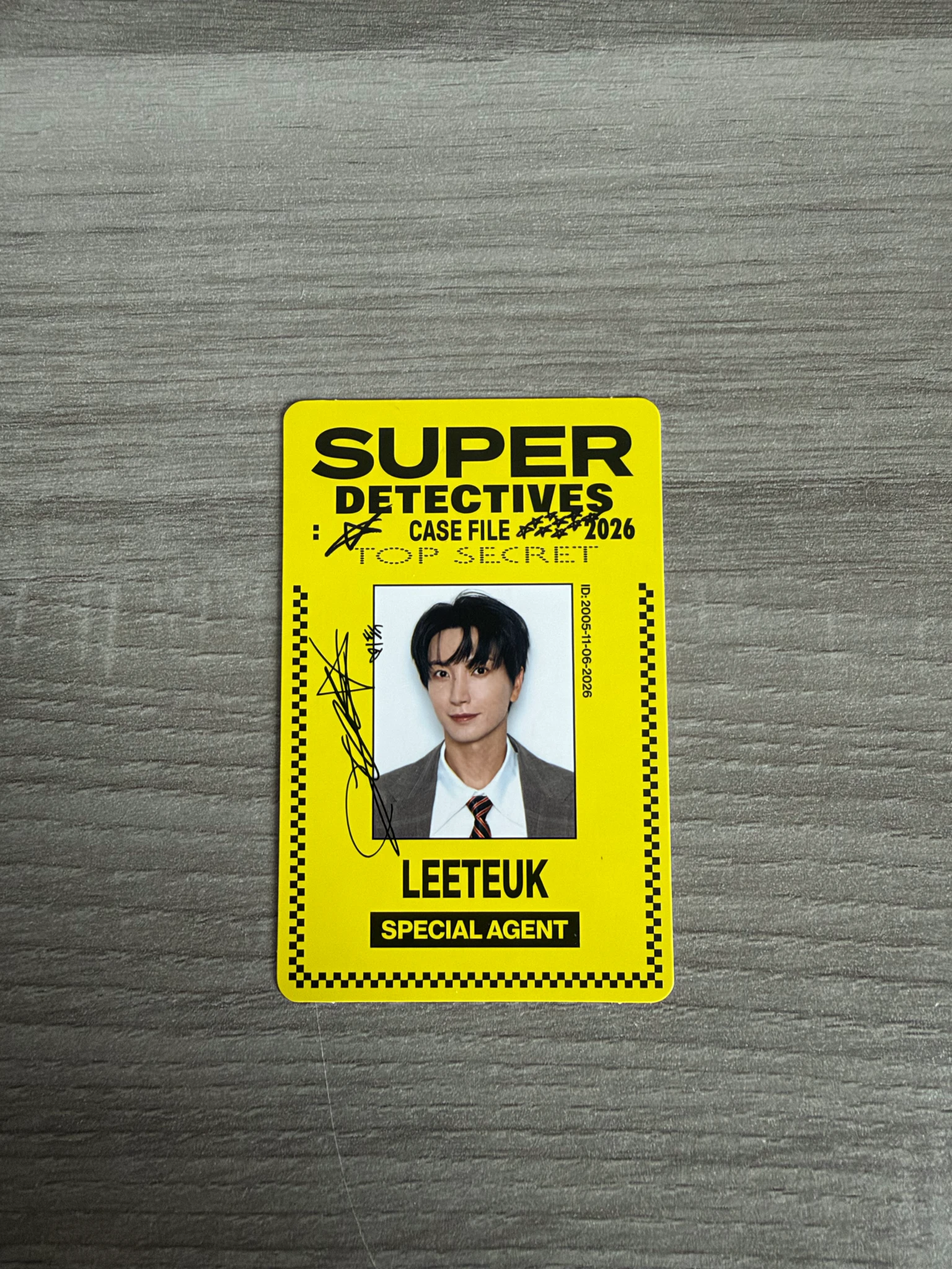 SUPER JUNIOR Leeteuk SUPER JUNIOR - Leeteuk - 2026 Season's Greetings - Detectives : Case File 2026 Top Secret Other season's greetings id card set listing photo 1